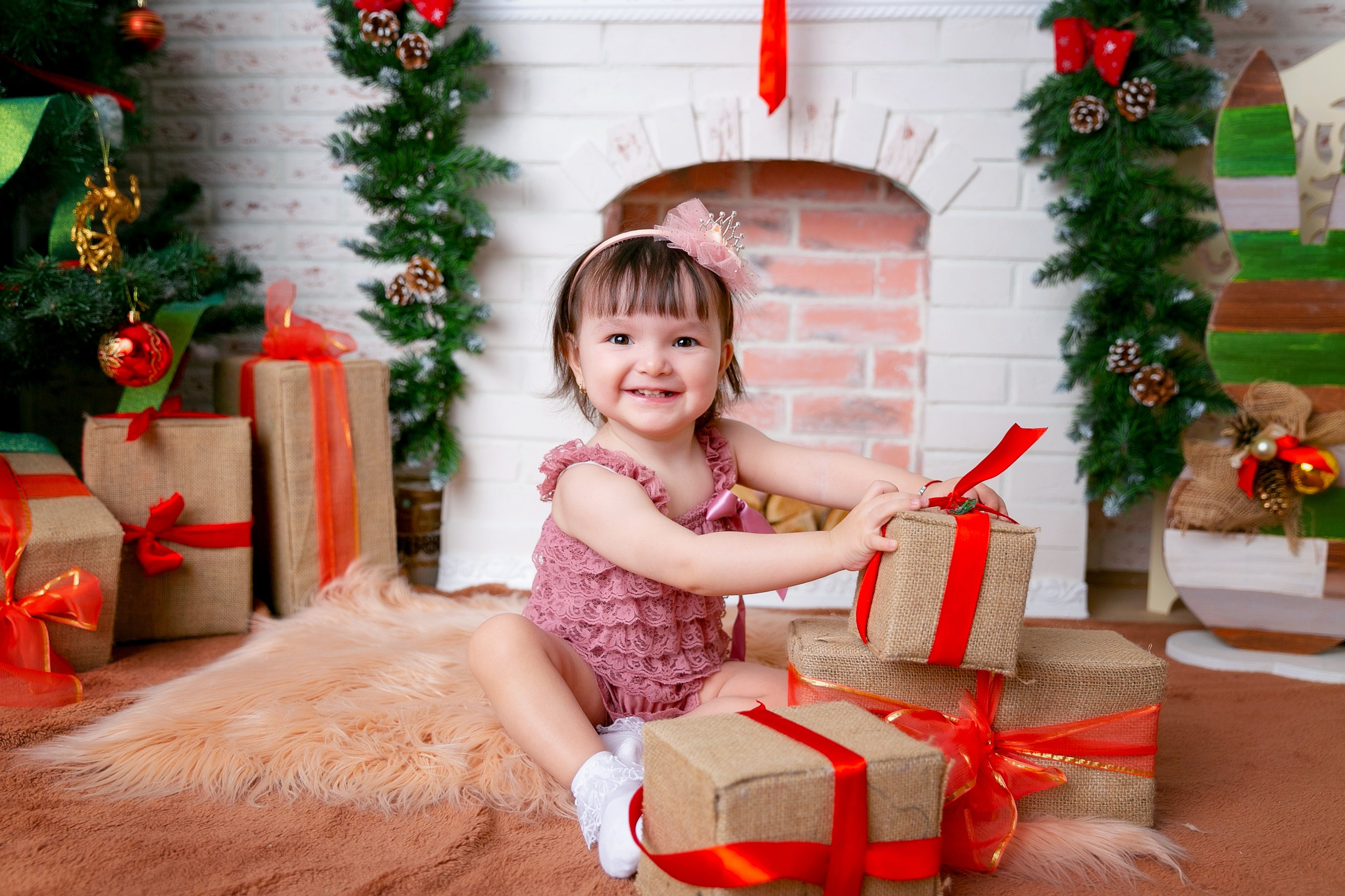 Детский и семейный фотограф в Екатеринбурге. Студия «Сюжеты»