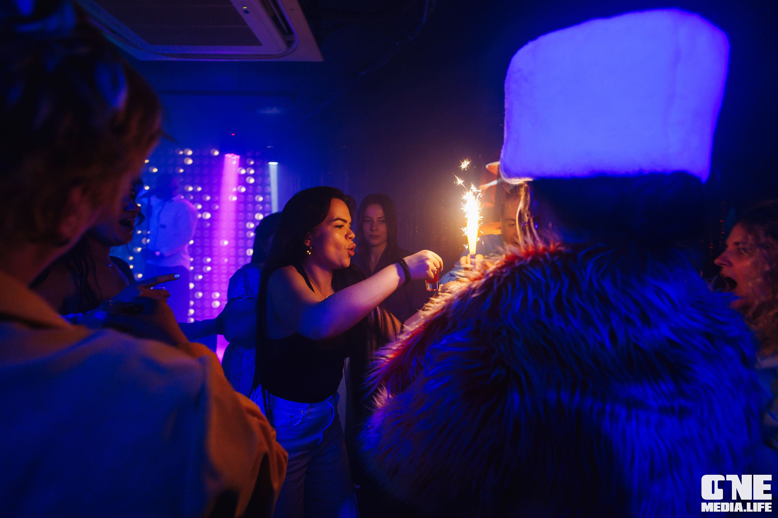 Фоторепортаж из караоке-клуба Эйфория. One Media Life: фоторепортажи, фотоотчеты с мероприятий и заведений