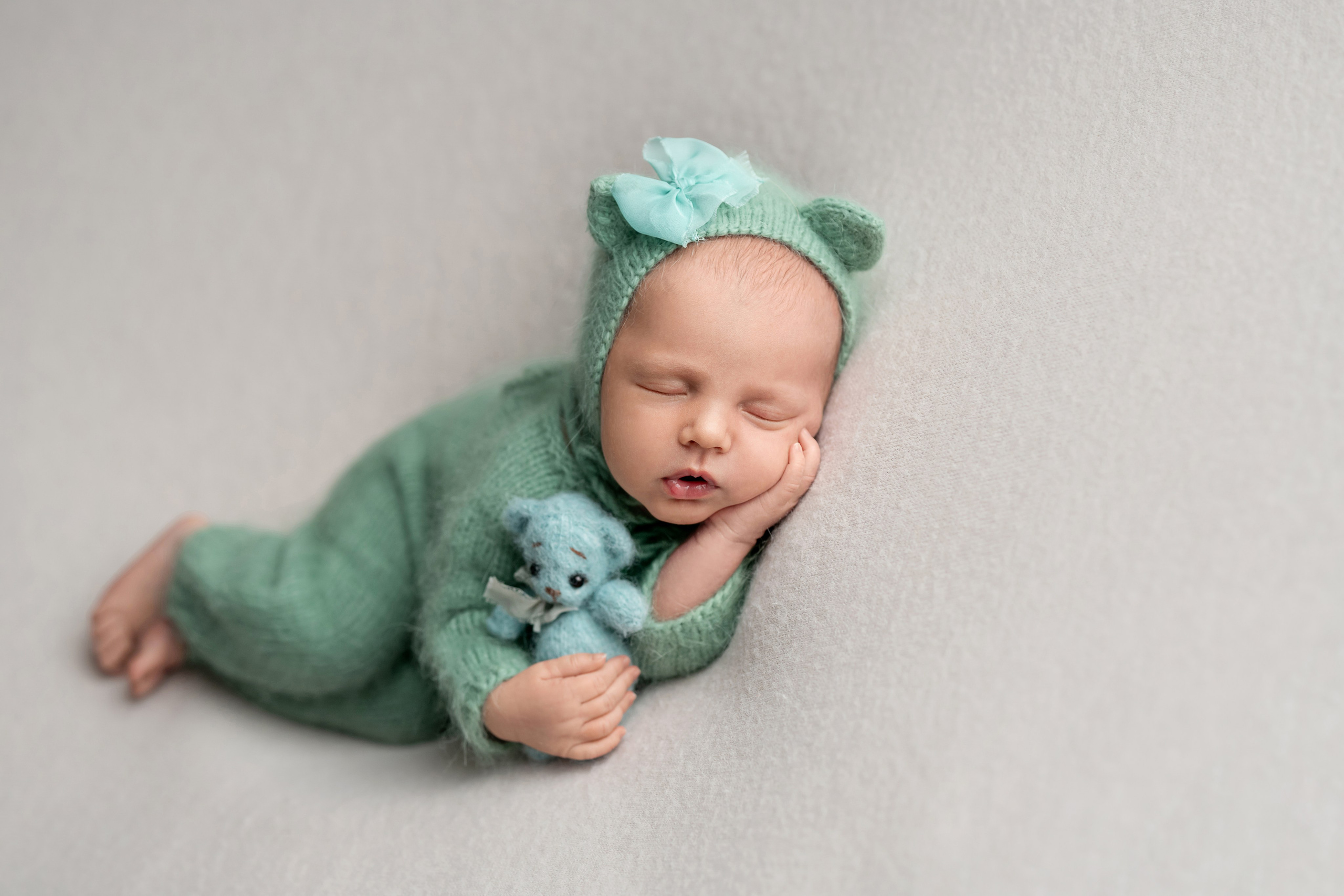 NEWBORN. Творческая команда Ульяшевы, свадебная и семейная фотография. Кахахста