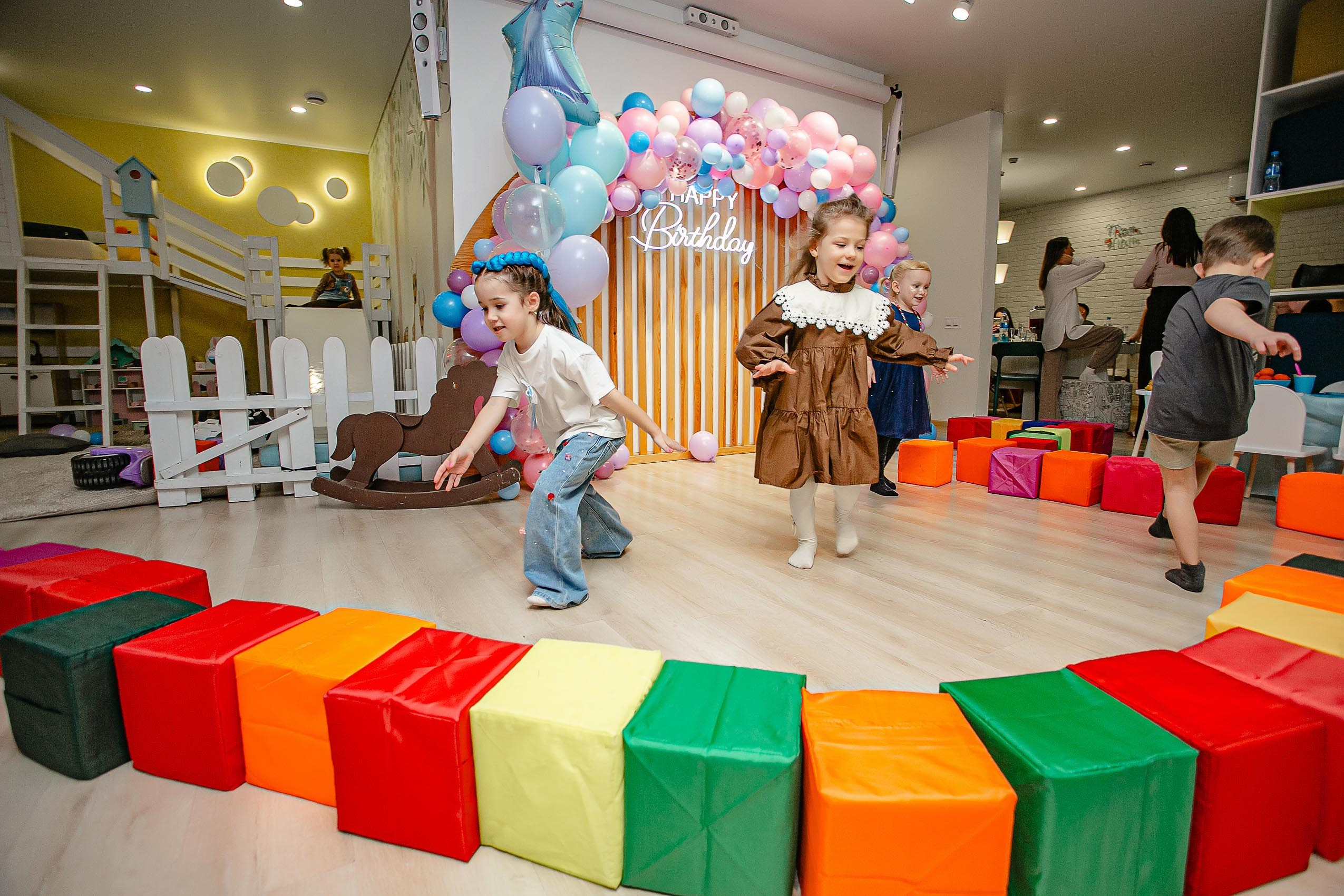 Детский фотограф Александр Степанов Владивосток. Владивосток семейный фотограф Александр Степанов