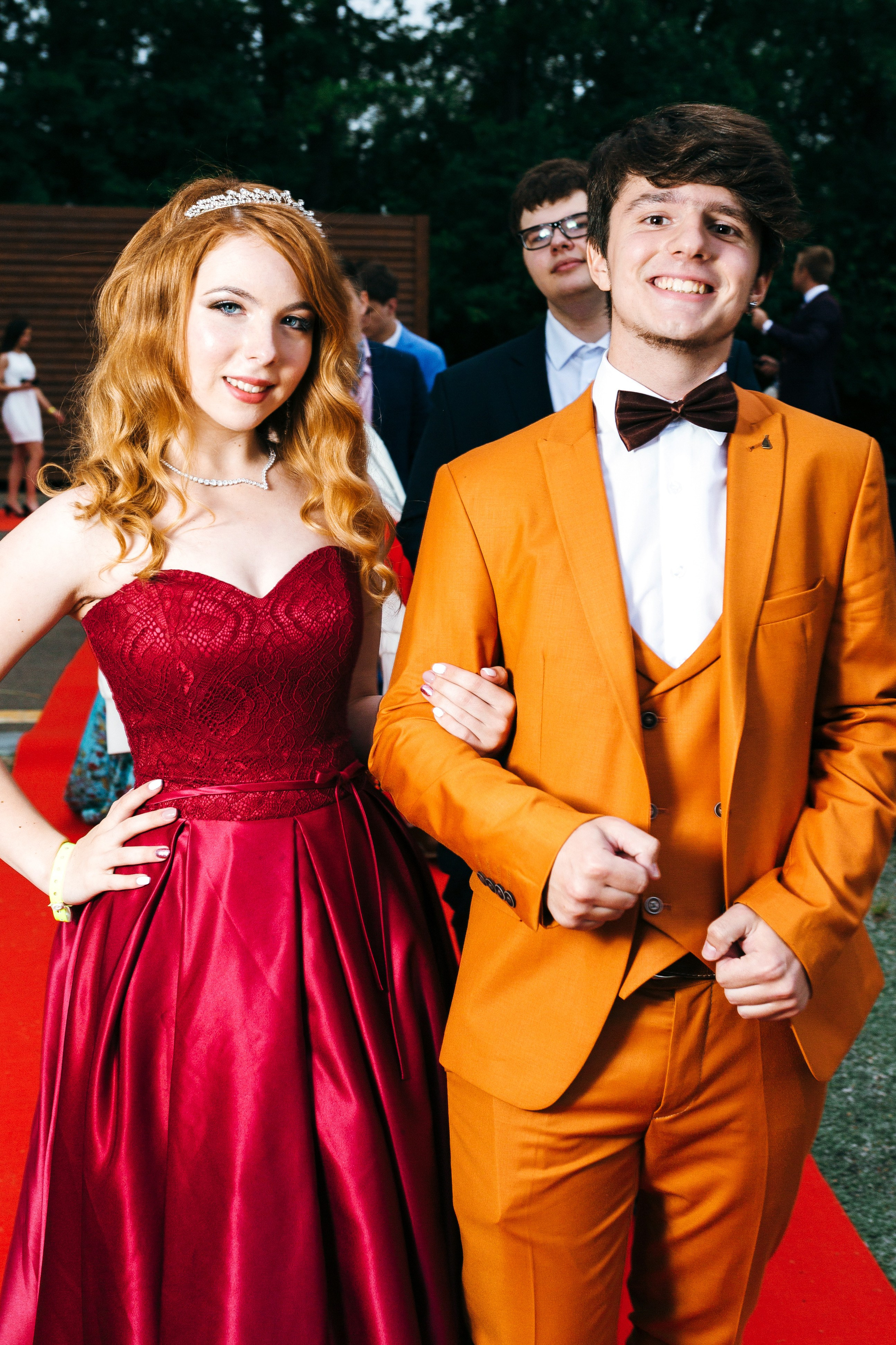 Фотограф на выпускной в Москве, заказать услуги фотосъёмки — Цены и стоимость услуг профессионального фотографа на выпускной