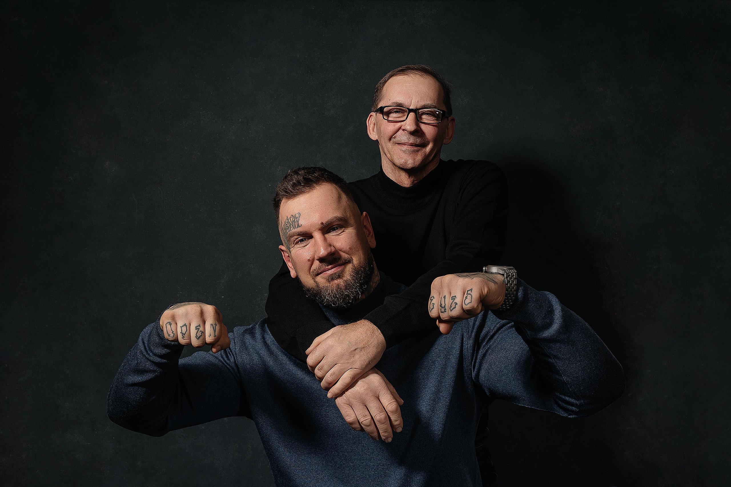 Семейная фотосессия: как сделать круто без наигранных улыбок. Фотограф Макс Ветошкин 📷