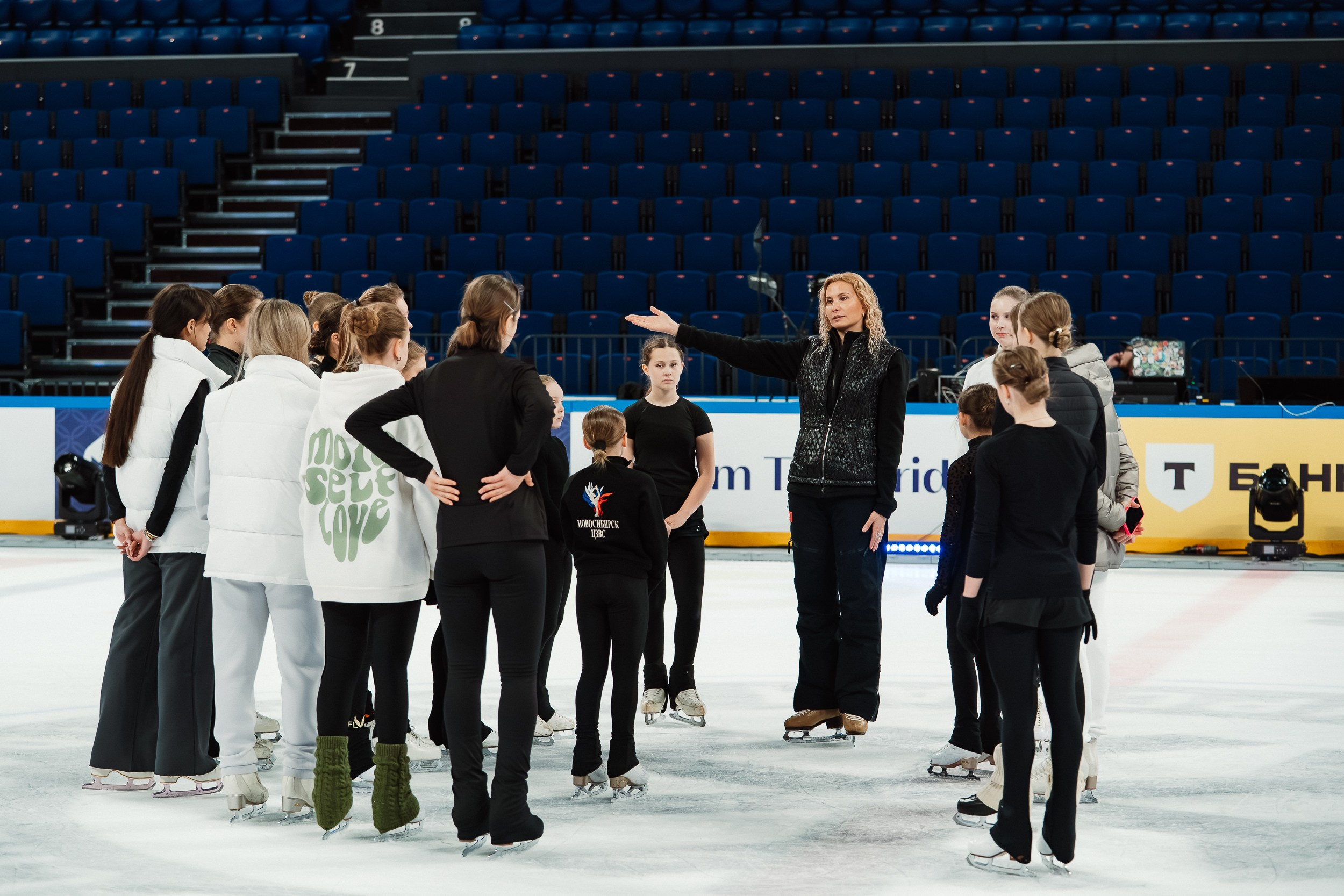 Мастер-класс Этери Тутберидзе в Новосибирске. Воробьева Ксения — Спортивный и танцевальный фотограф Новосибирск