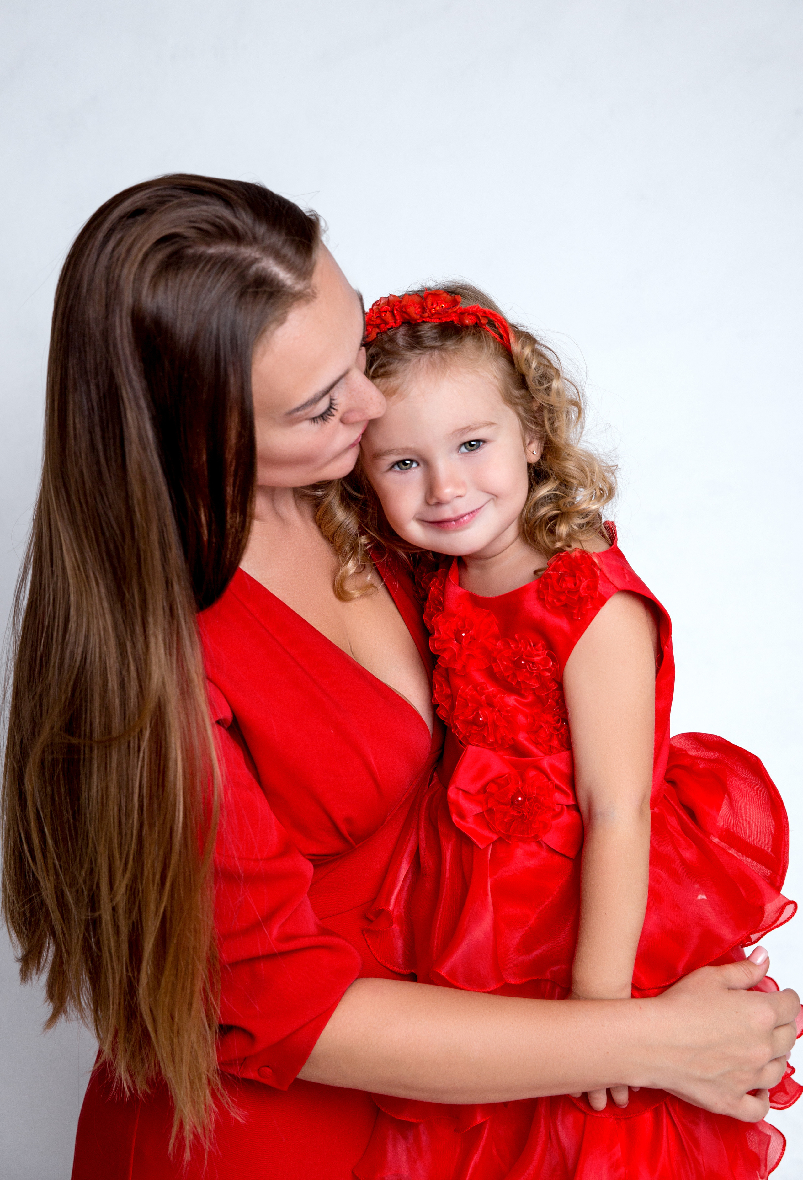 Фотосессия ГОДОВАСИЕ. Фотограф новорожденных, детей до года и беременных в Симферополе