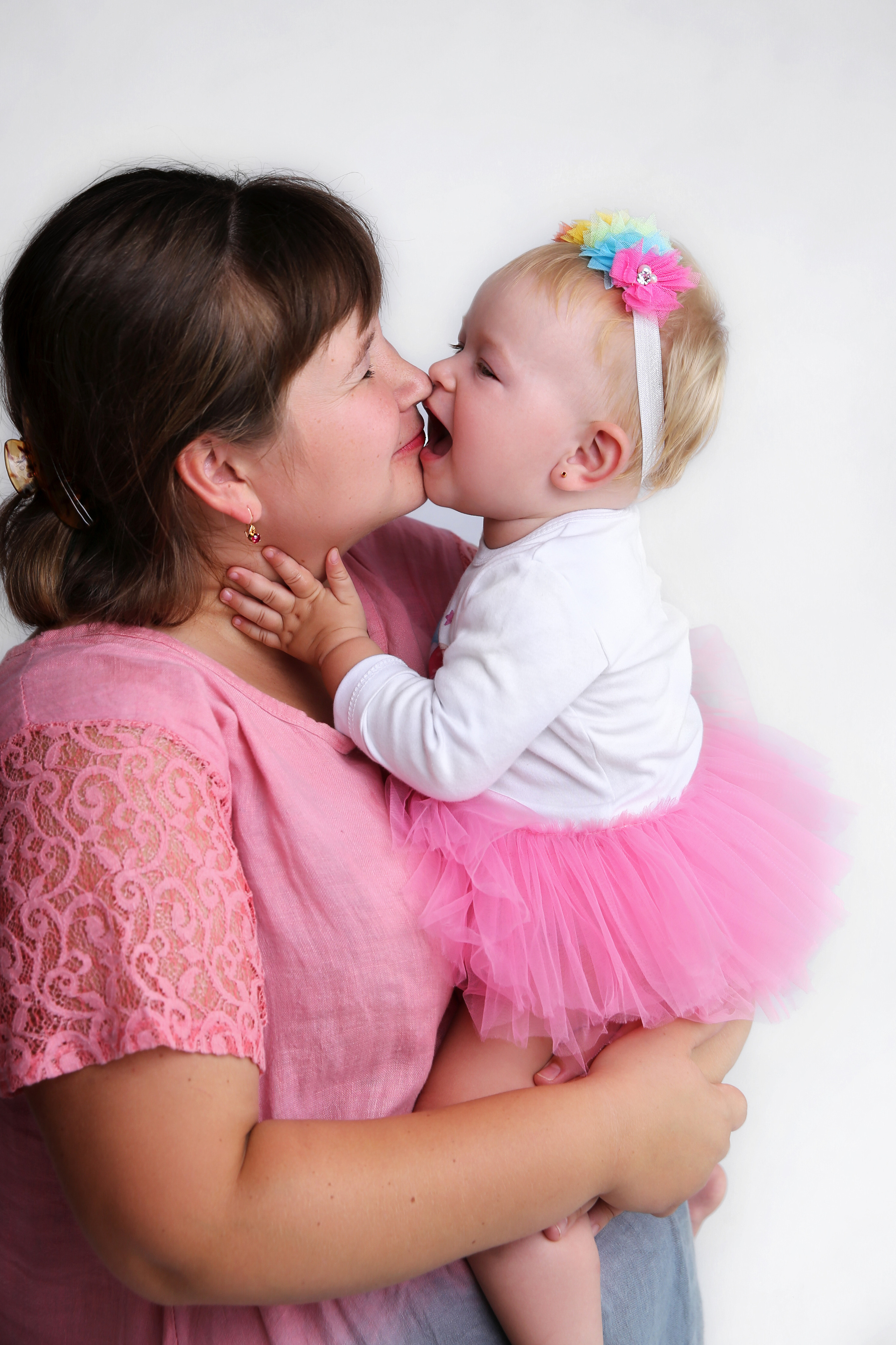 Фотосессия ГОДОВАСИЕ. Фотограф новорожденных, детей до года и беременных в Симферополе