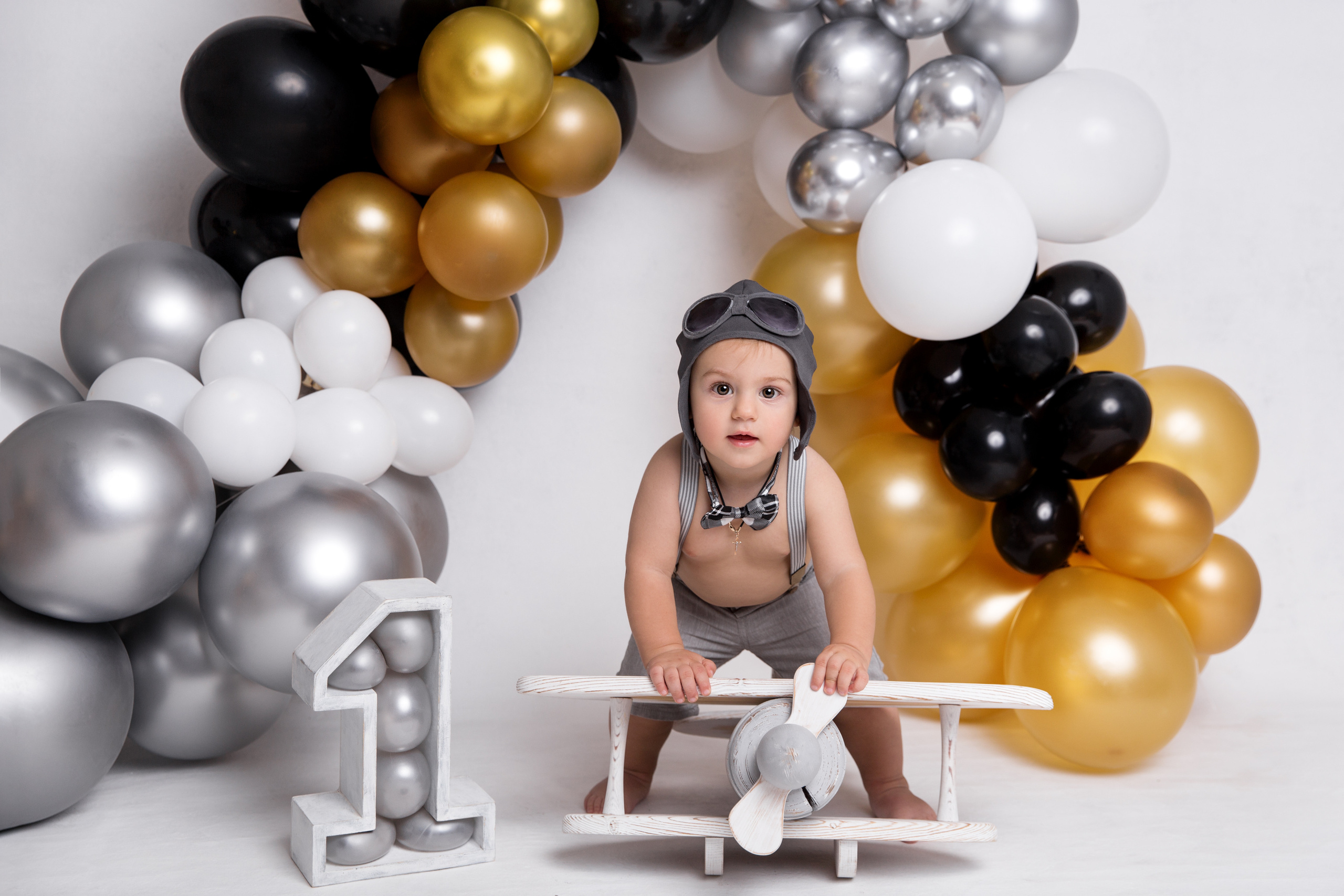 Фотосессия ГОДОВАСИЕ. Фотограф новорожденных, детей до года и беременных в Симферополе