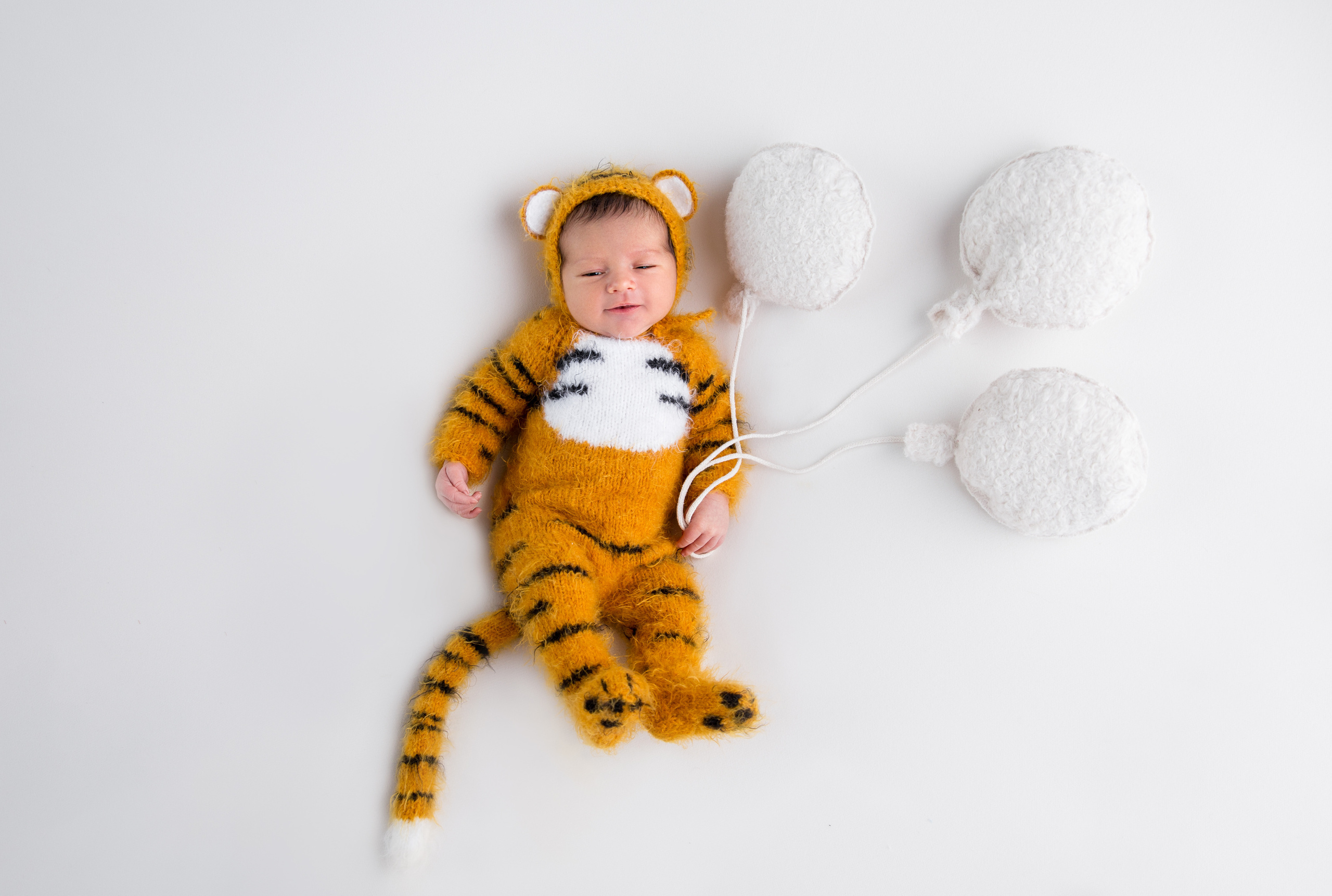 Фотосессия новорожденного (newborn). Фотограф новорожденных, детей до года и беременных в Симферополе