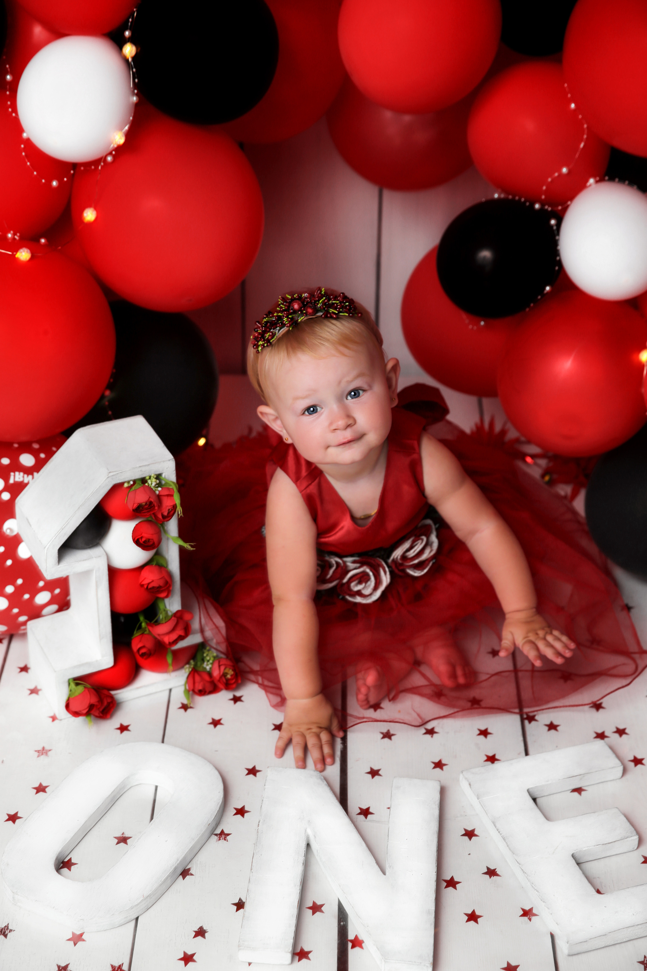 Фотосессия ГОДОВАСИЕ. Фотограф новорожденных, детей до года и беременных в Симферополе