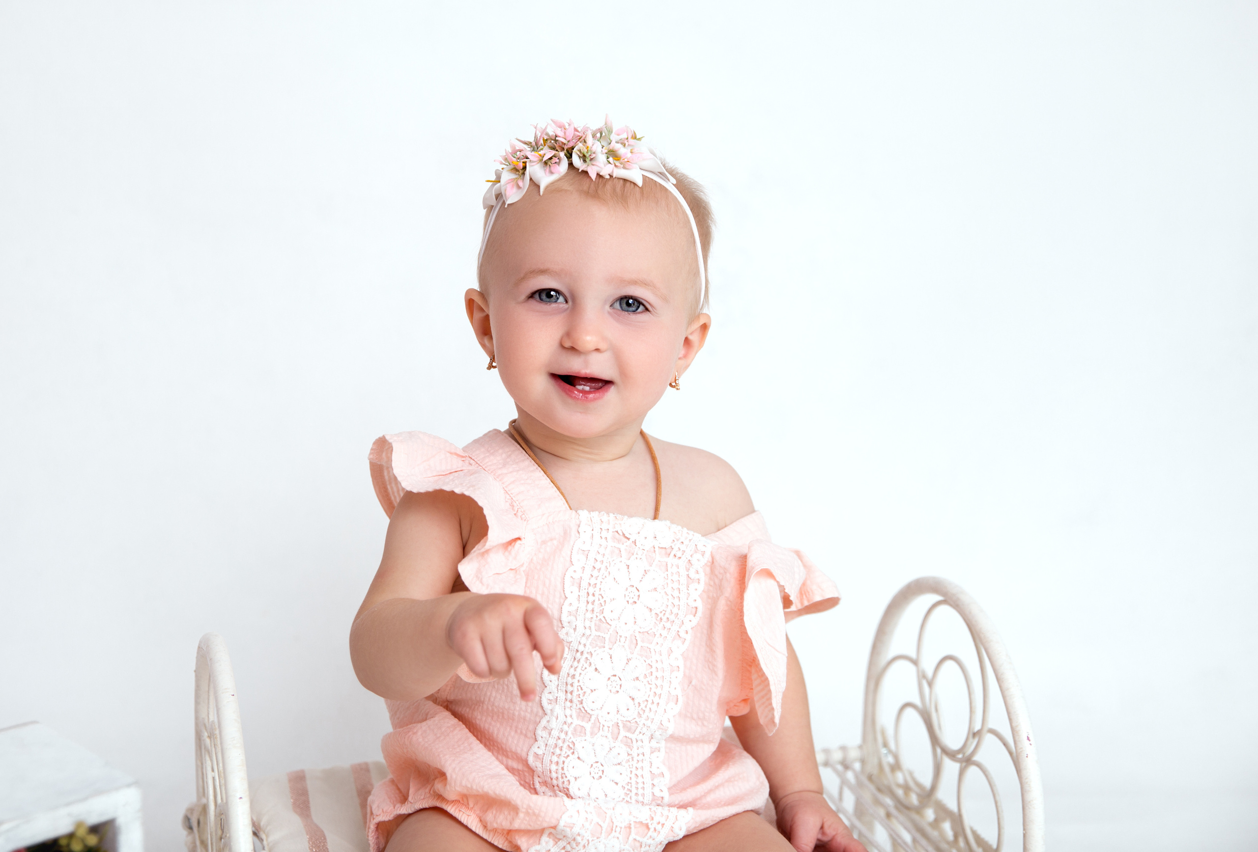 Фотосессия ГОДОВАСИЕ. Фотограф новорожденных, детей до года и беременных в Симферополе