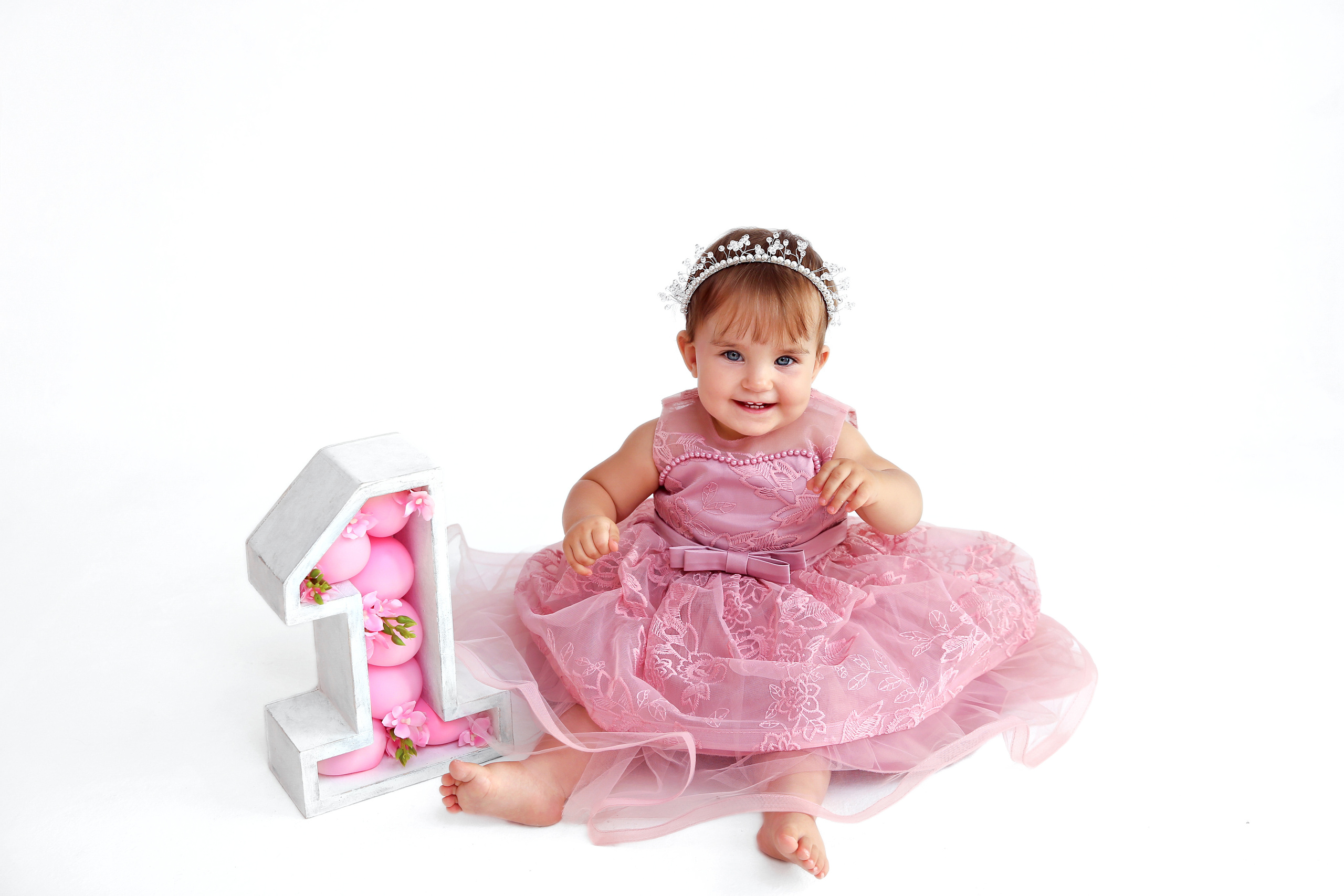 Фотосессия ГОДОВАСИЕ. Фотограф новорожденных, детей до года и беременных в Симферополе