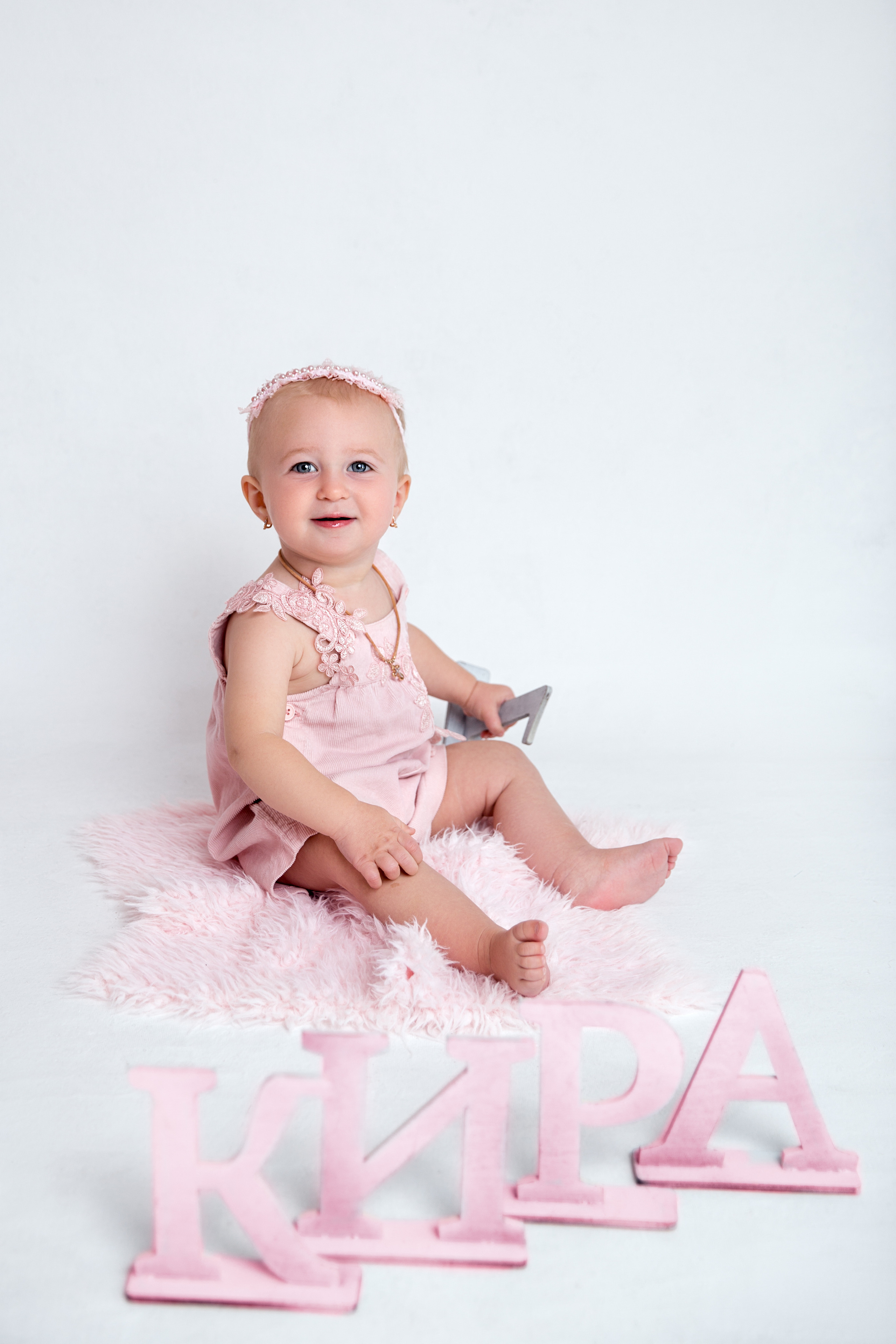 Фотосессия ГОДОВАСИЕ. Фотограф новорожденных, детей до года и беременных в Симферополе