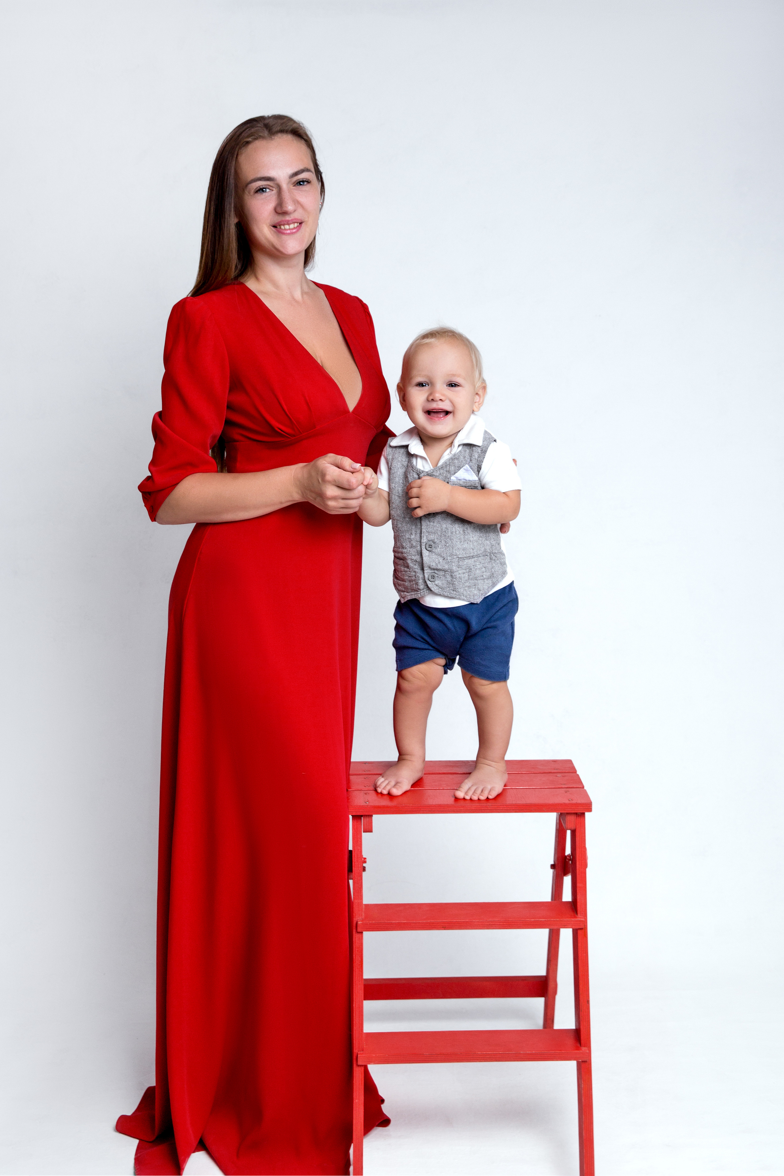 Фотосессия ГОДОВАСИЕ. Фотограф новорожденных, детей до года и беременных в Симферополе