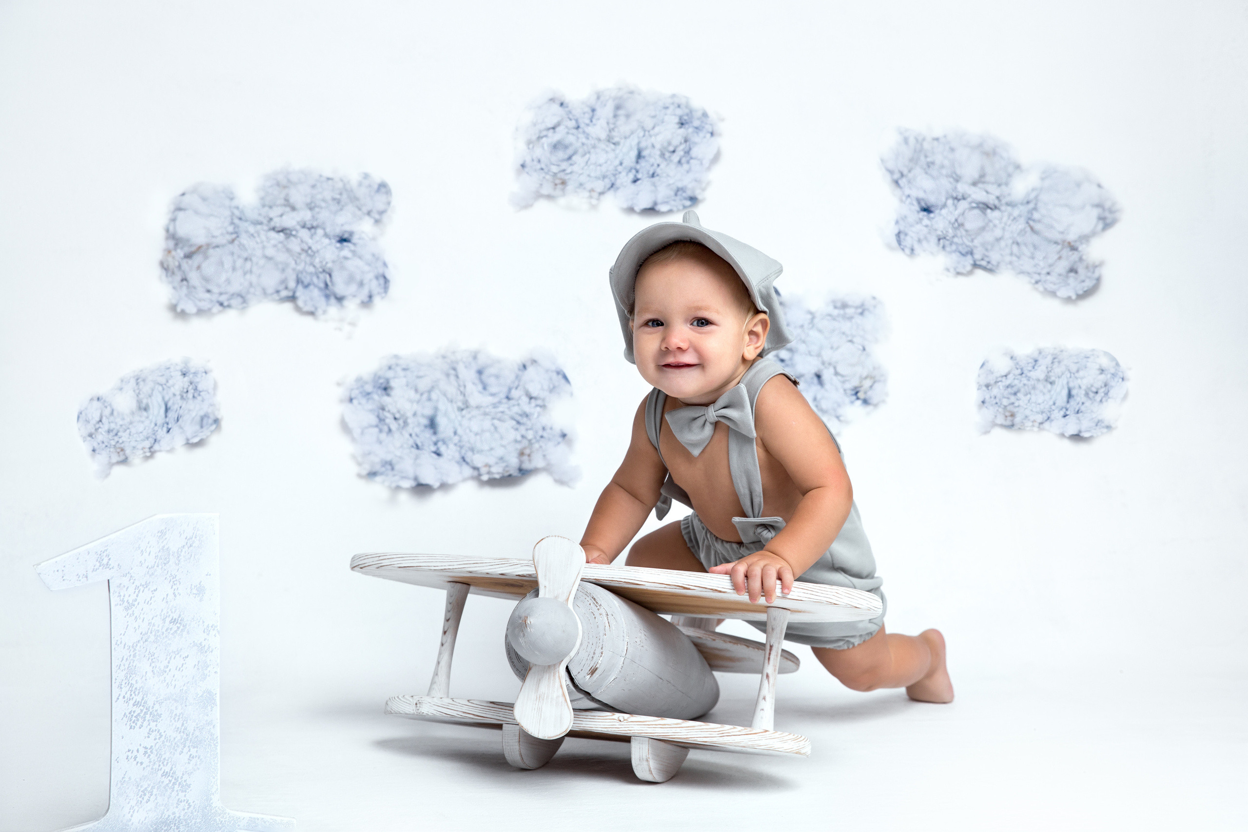 Фотосессия ГОДОВАСИЕ. Фотограф новорожденных, детей до года и беременных в Симферополе