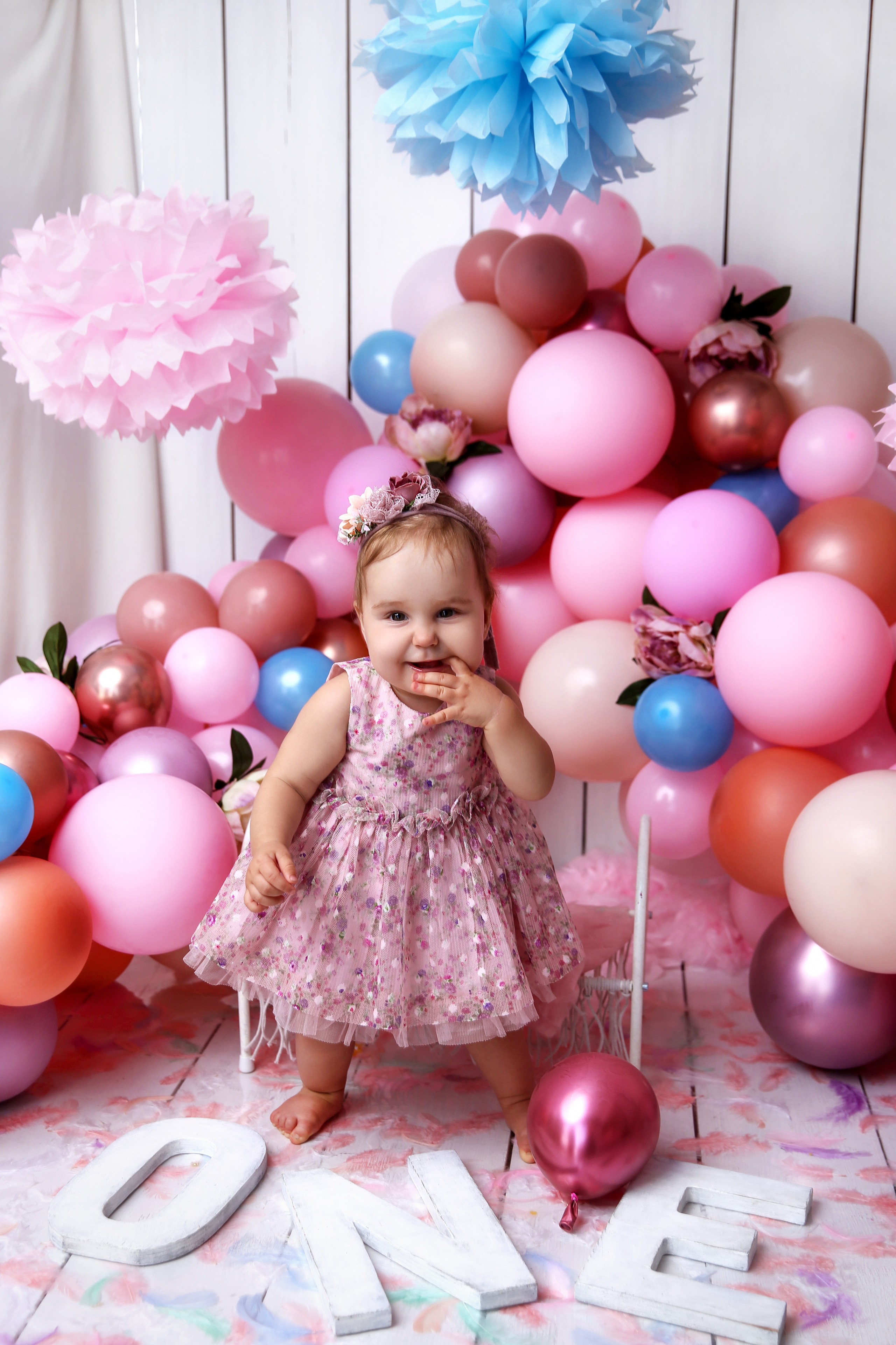 Фотосессия ГОДОВАСИЕ. Фотограф новорожденных, детей до года и беременных в Симферополе