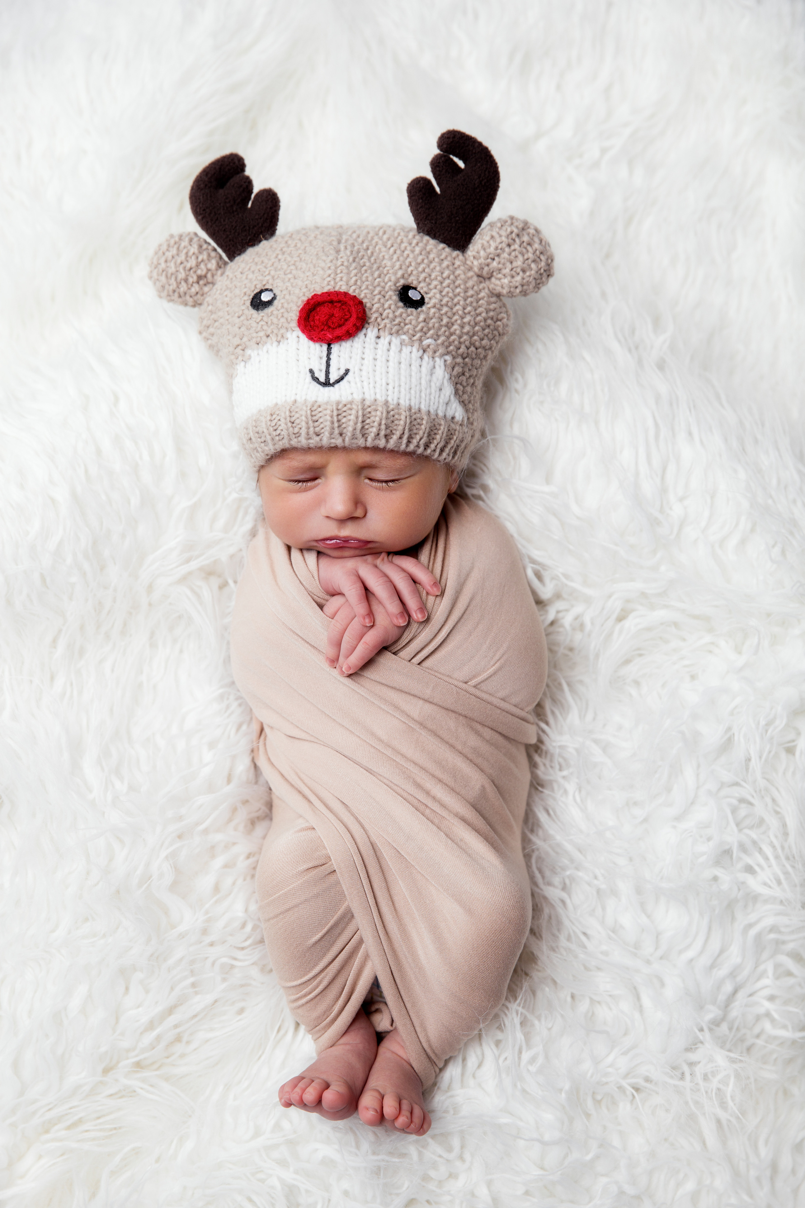 Фотосессия новорожденного (newborn). Фотограф новорожденных, детей до года и беременных в Симферополе