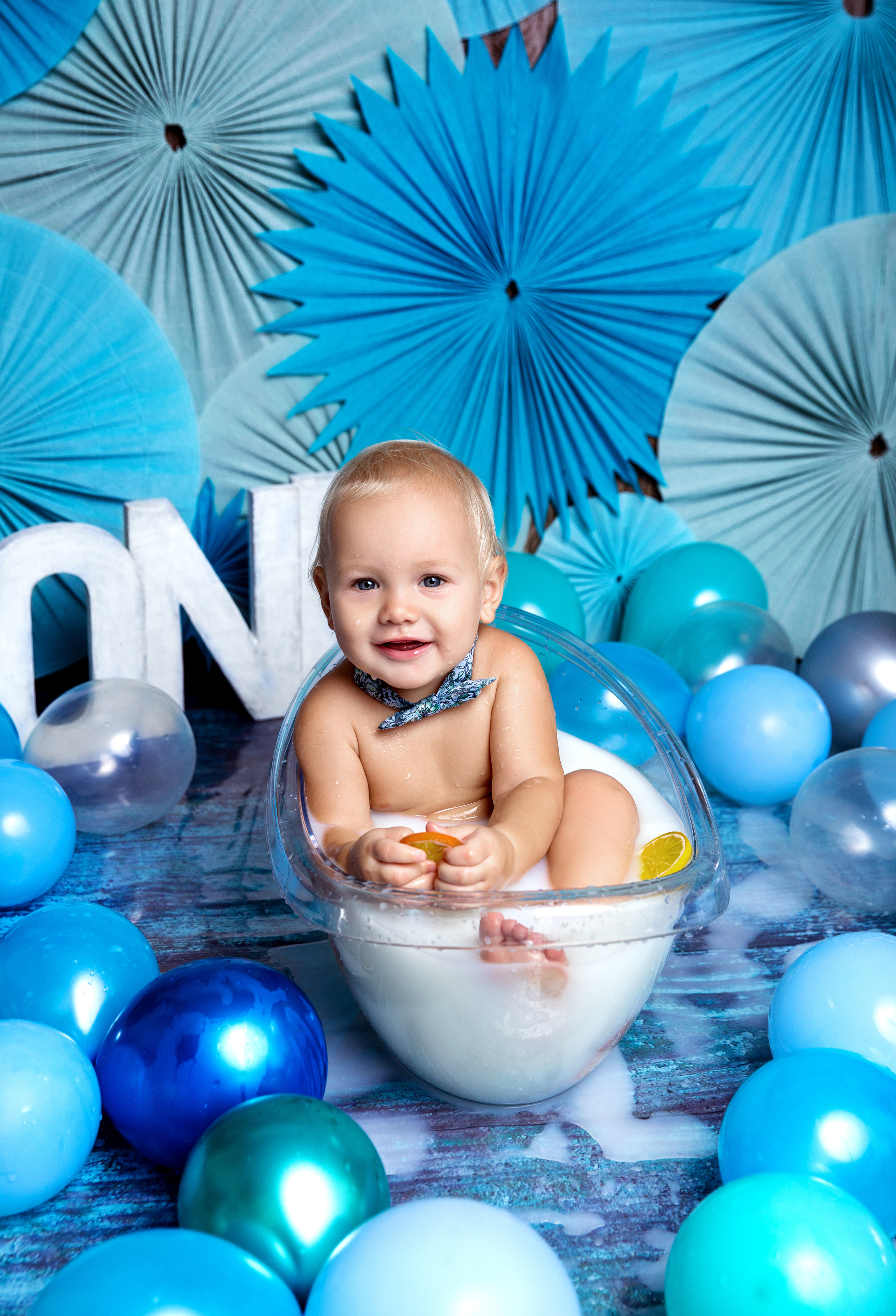 Фотосессия ГОДОВАСИЕ. Фотограф новорожденных, детей до года и беременных в Симферополе