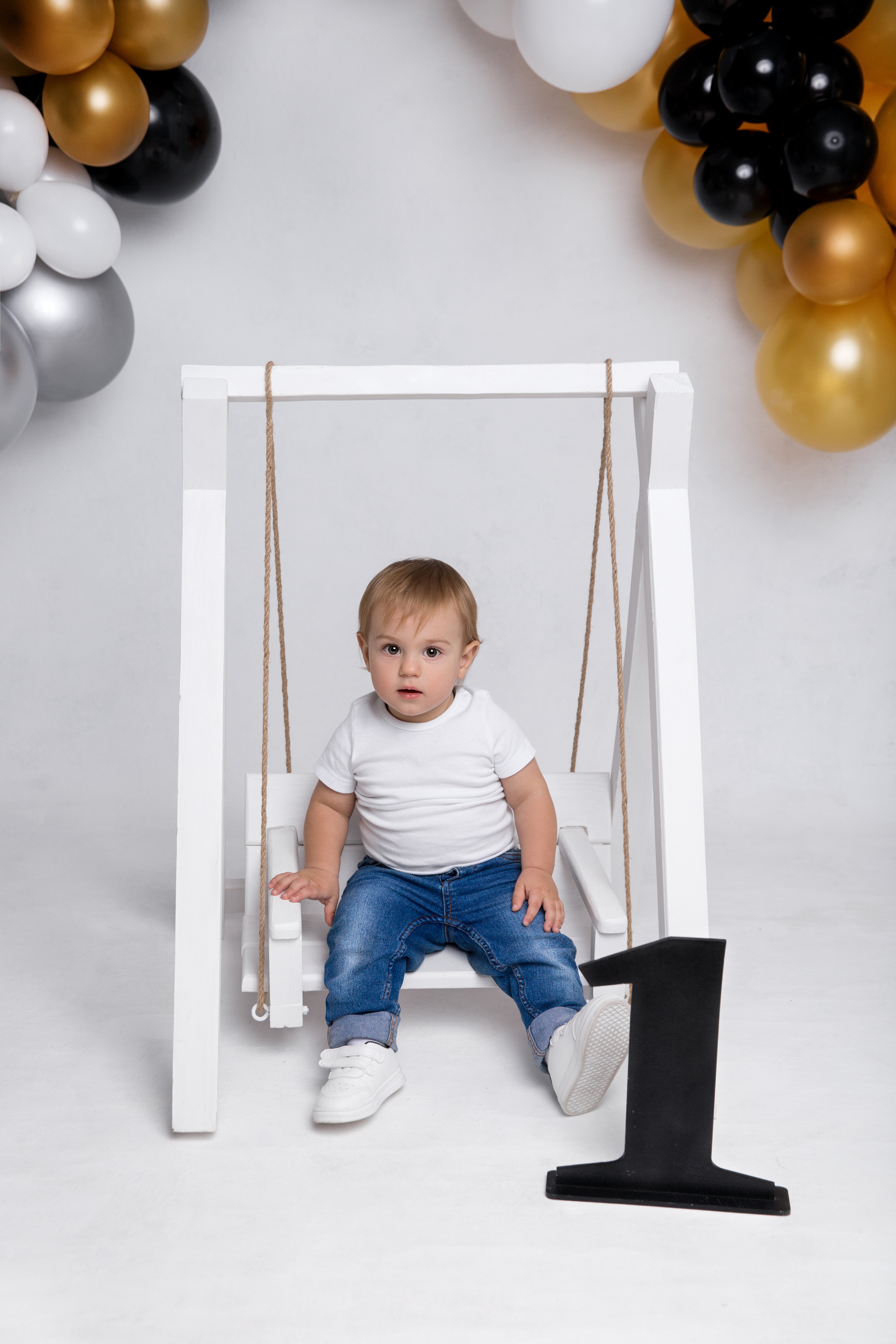 Фотосессия ГОДОВАСИЕ. Фотограф новорожденных, детей до года и беременных в Симферополе