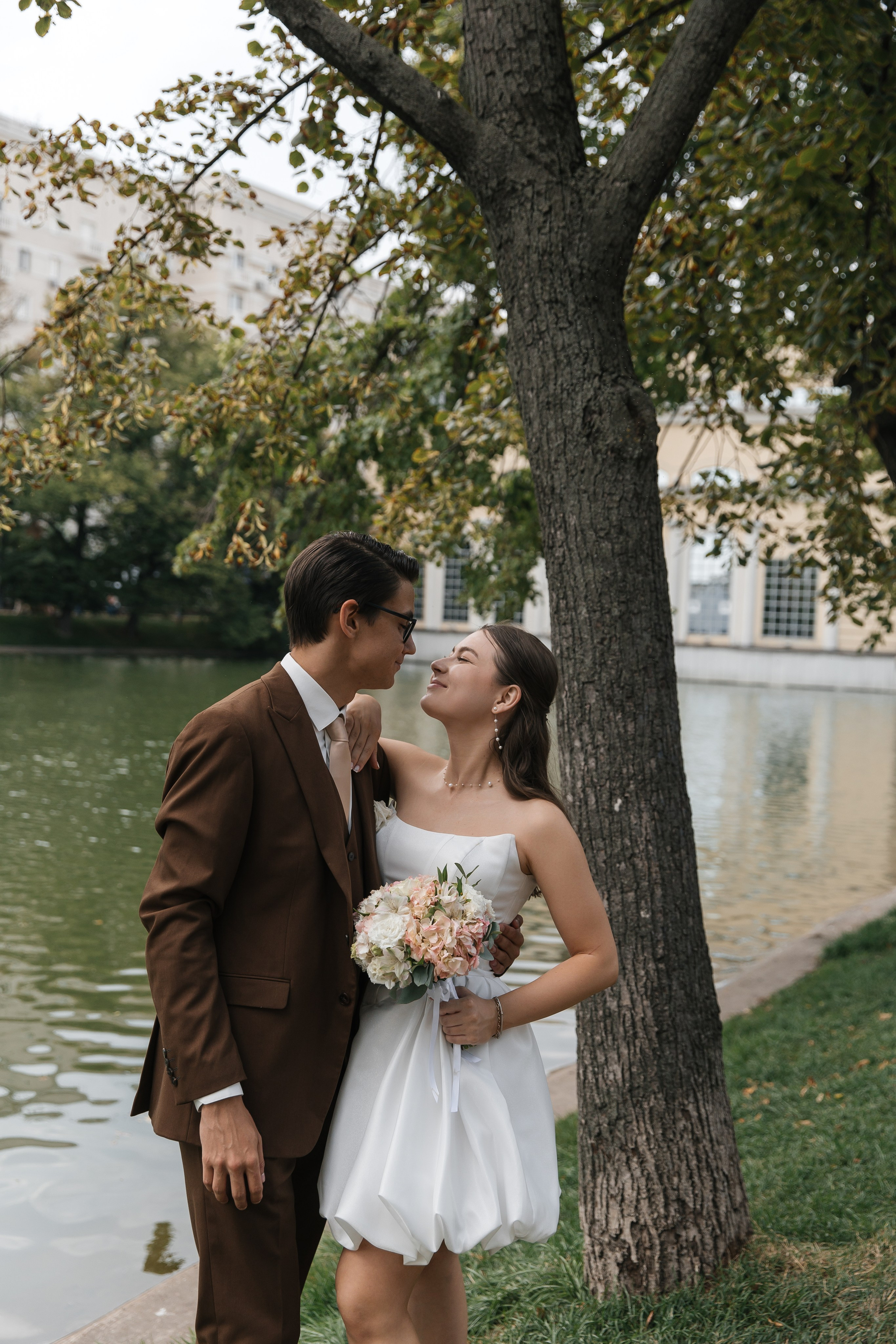 Регистрация брака в Грибоедовском ЗАГСе. Фотограф и видеограф Анна Домашенко