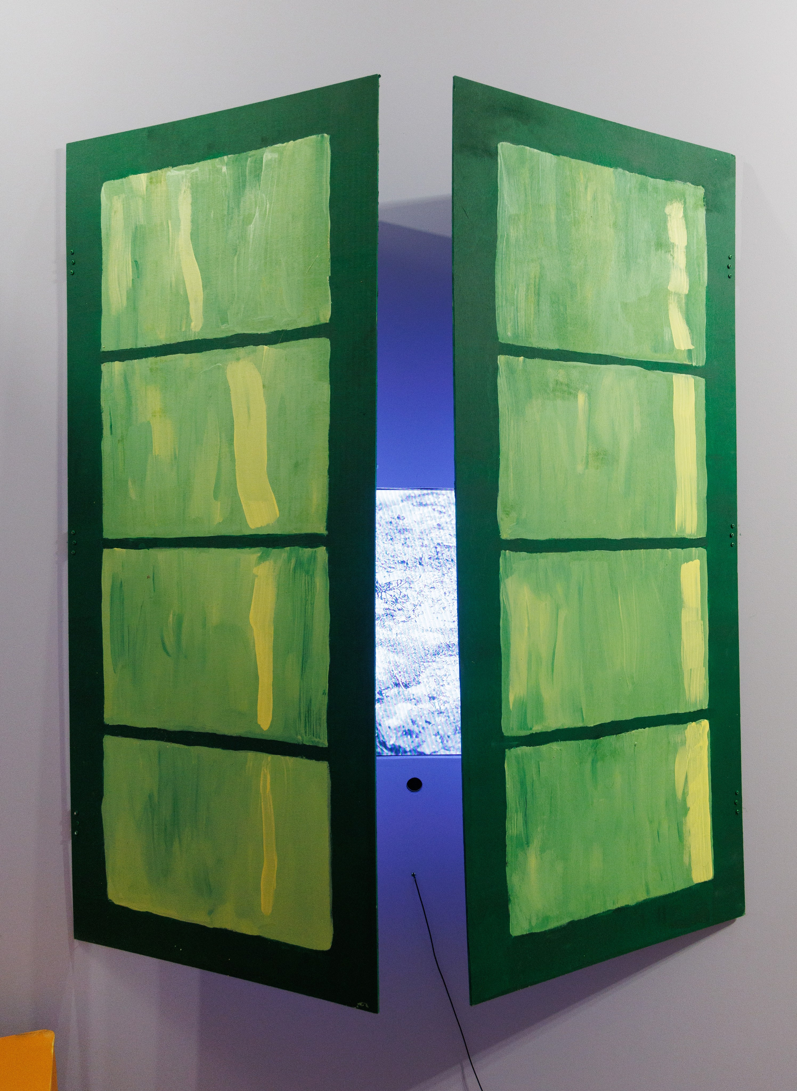 Инсталляция «Придумала» Ольги Михальчук, Винзавод, 2024. Ольга Михальчук, художница и фотограф