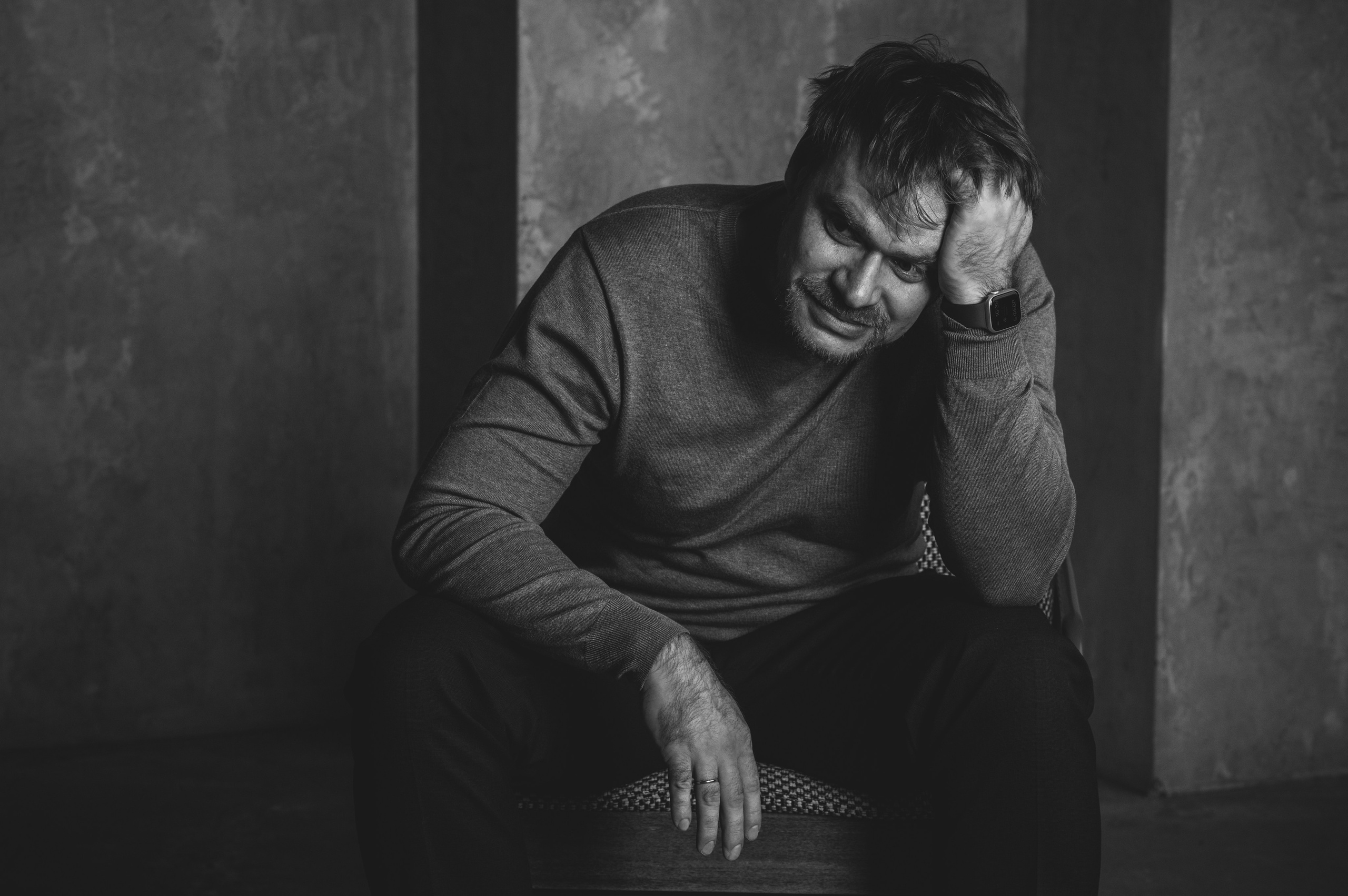 Фотосессия в студии для Евгения. Фотограф в Саратове для всей семьи Бечина Диана