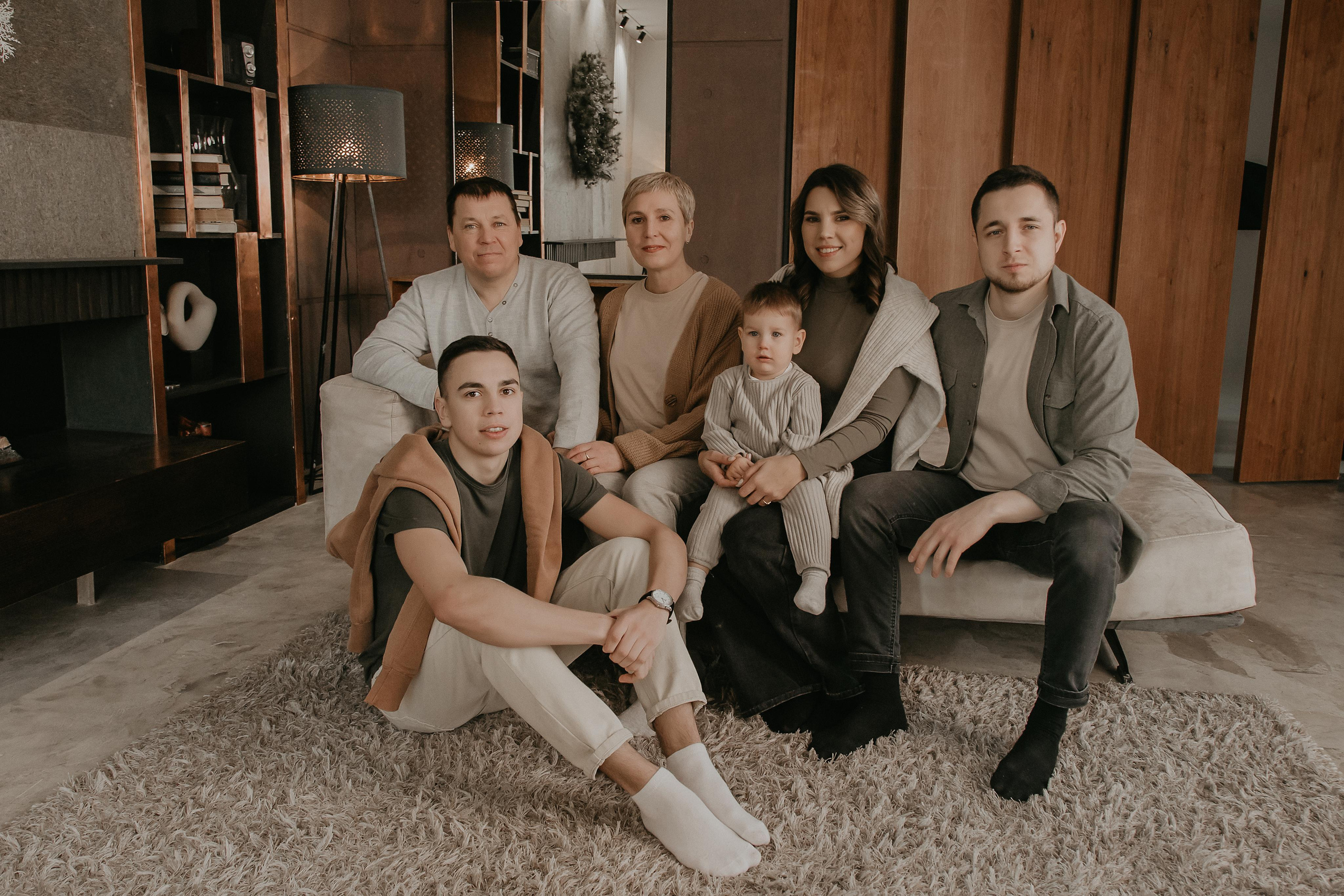 Фотограф Авилова Дарья ● Тюмень● Съемка больших семей ●Архив поколений