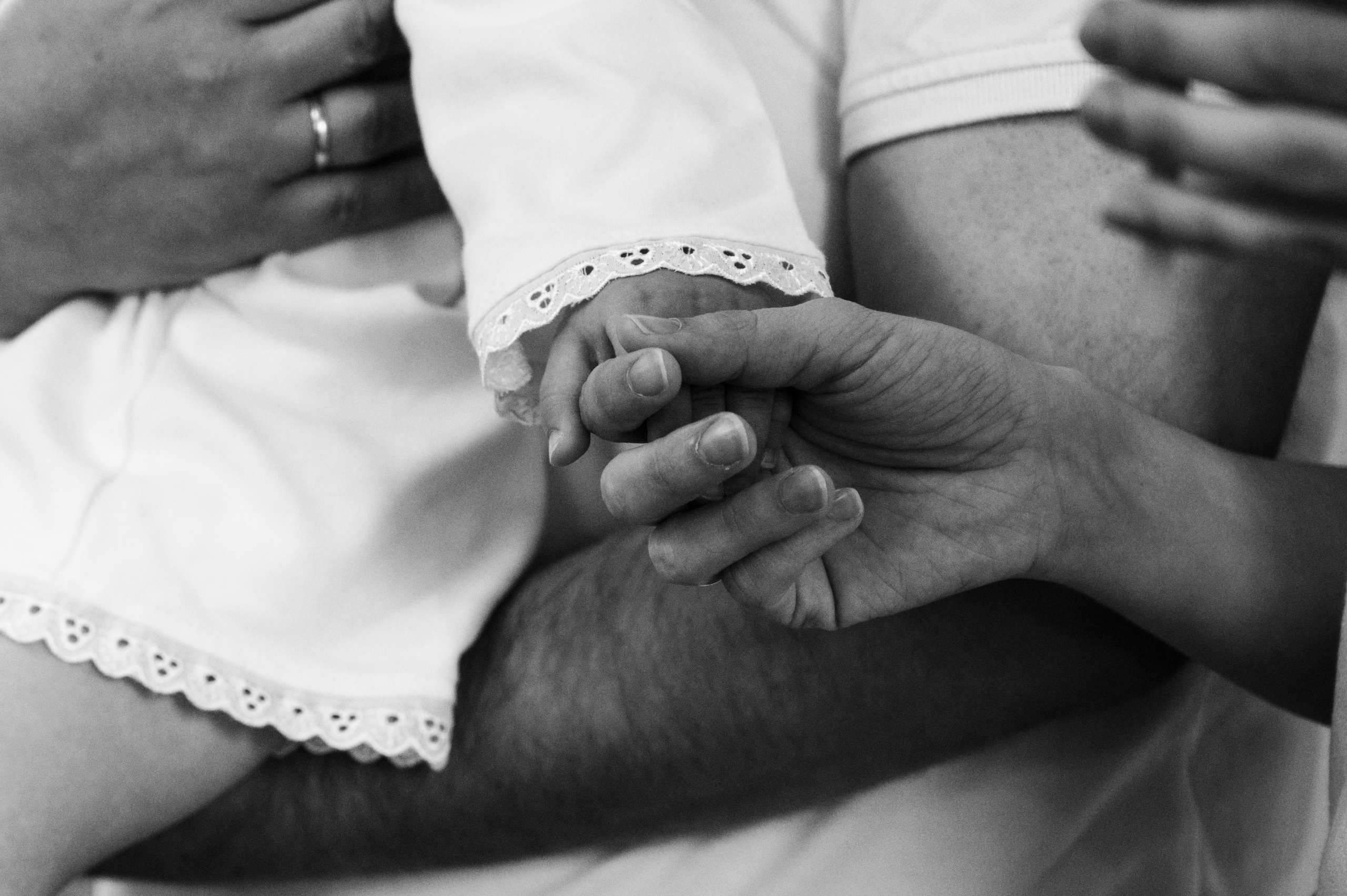 Фотосъёмка крещения в Санкт-Петербурге — Маргарита Иванова, фотограф. Профессиональный фотограф беременности в СПБ. Стильные фотосессии беременности в стиле минимализм и классическая фотография