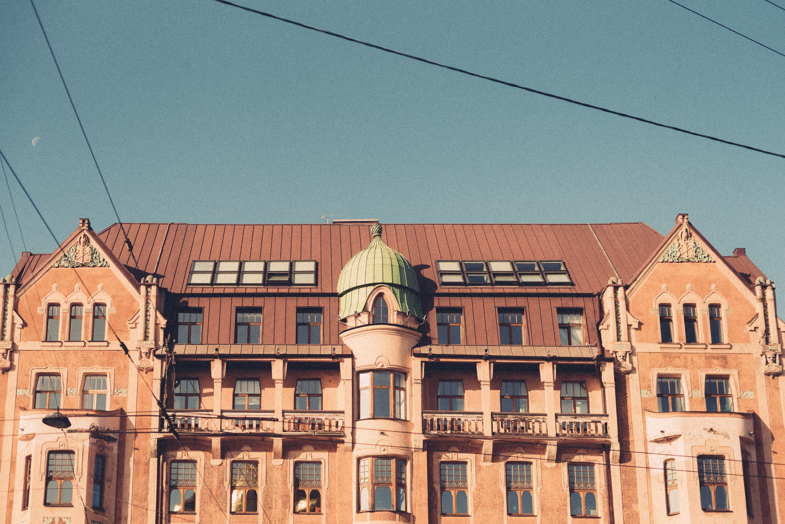 ОБО МНЕ. Художник, фотограф и арт-терапевт в Казани Аймалетдинова Альмира