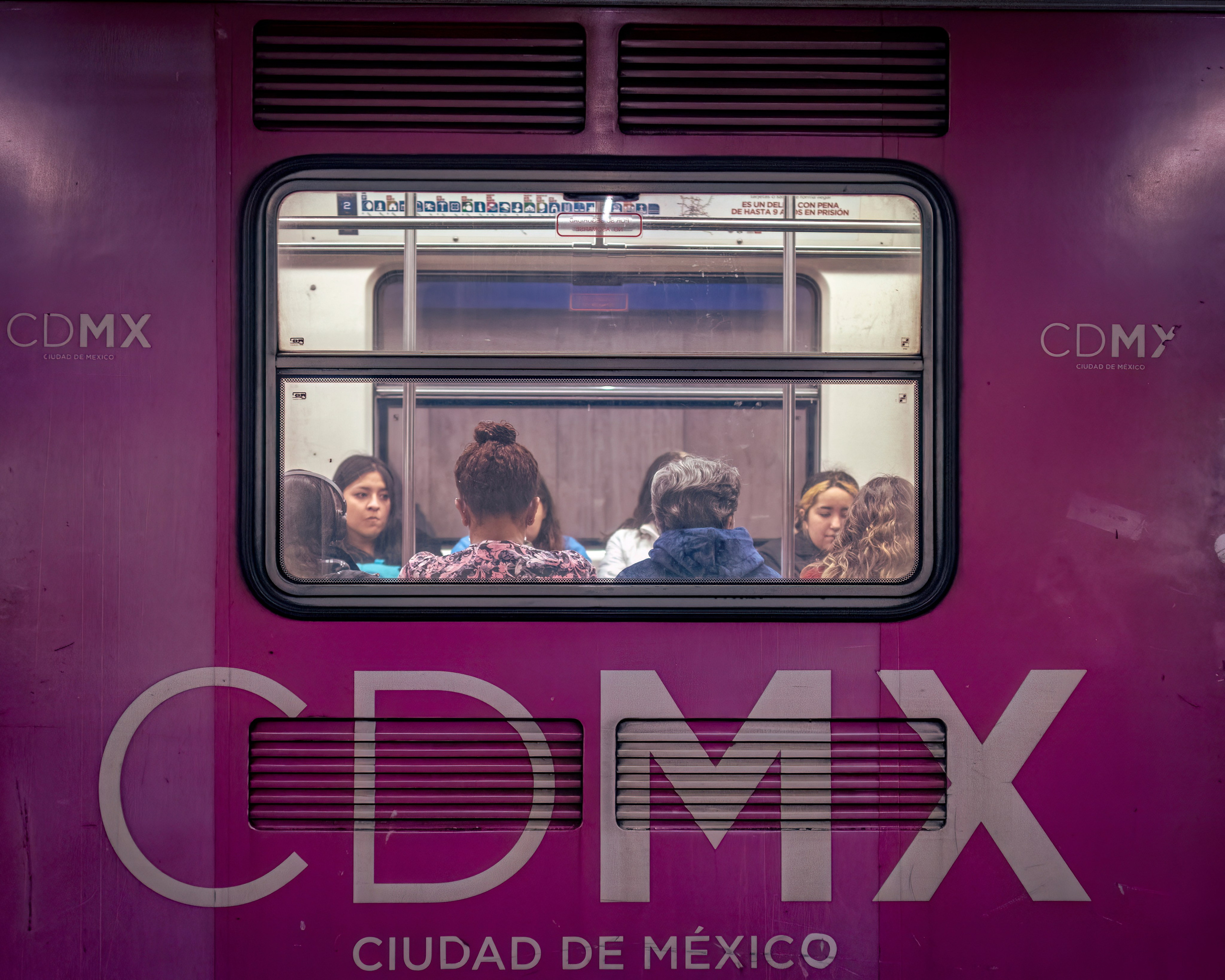 Lights of Zócalo. CDMX Photography | Alex Klenin| Portrait & Event Photographer