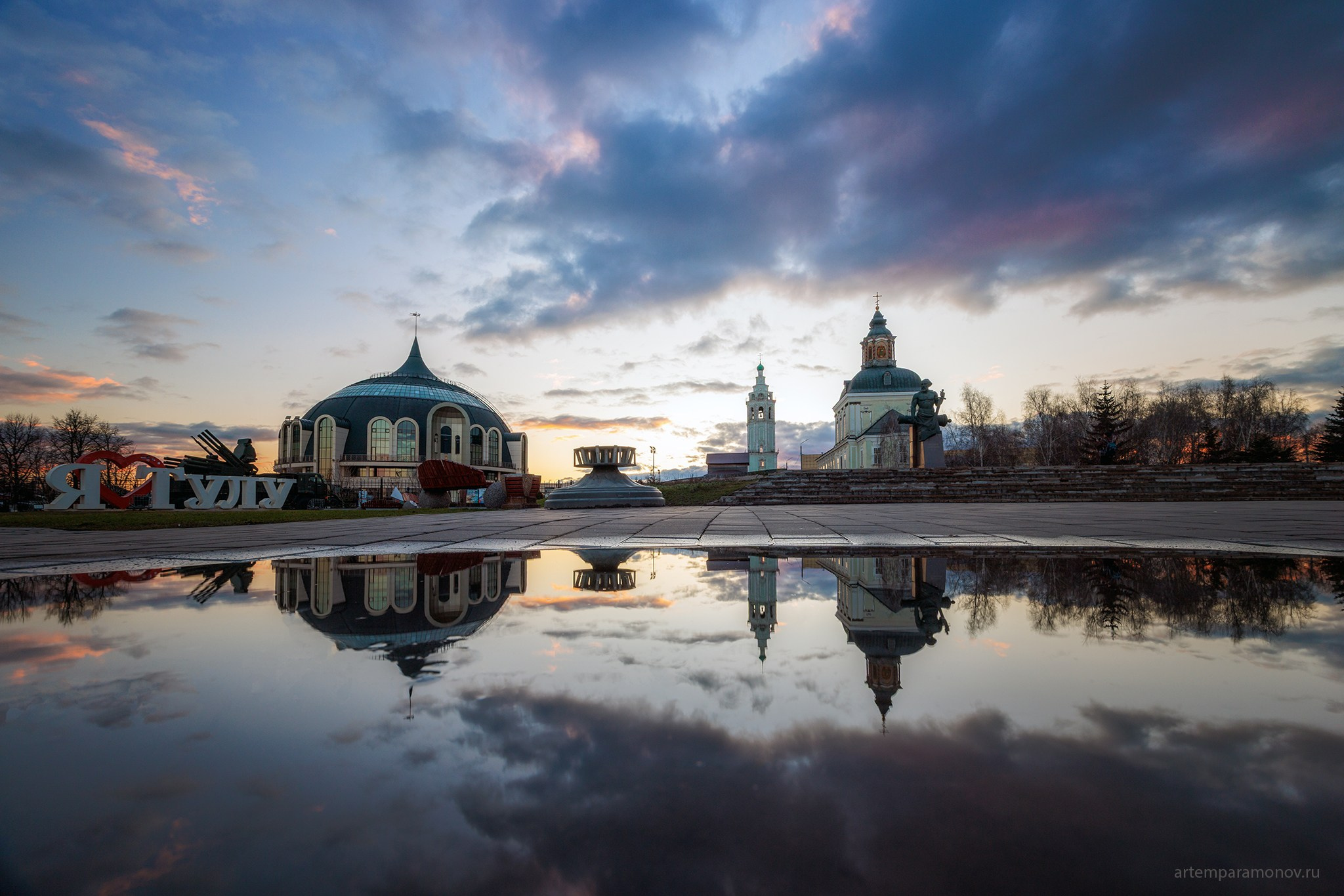 Тула. Апрель. Фотохудожник Артём Парамонов