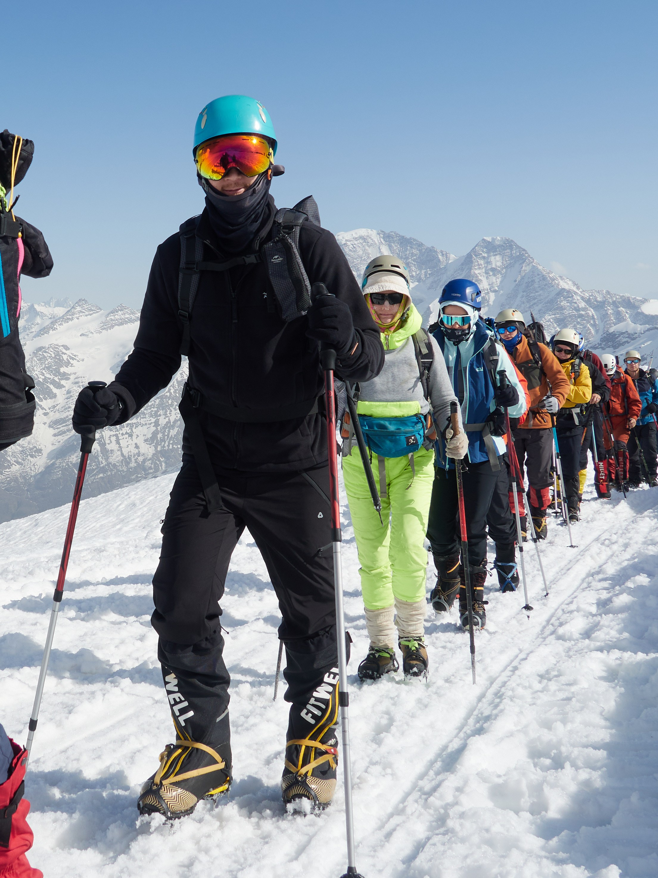 29.04 Заезд в хижины Акклиматизация на 4100. Горный, высотный Фотограф на Эльбрусе Георгий