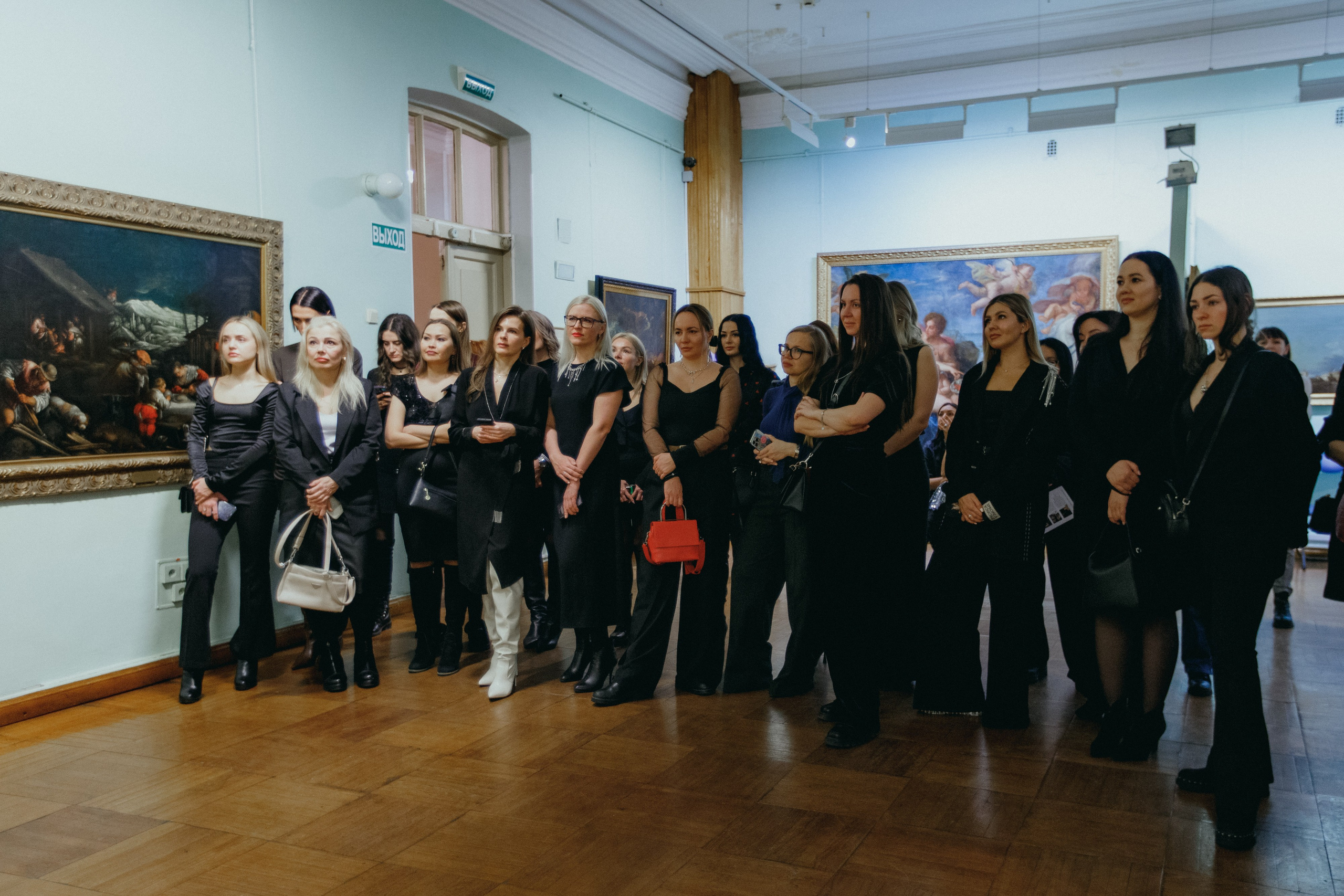 VITRINA BEAUTY — НОТЫ. МУЗЫКАЛЬНЫЙ ВЕЧЕР. СВОИ. ФОТООТЧЕТЫ-СОБЫТИЯ-МЕСТА