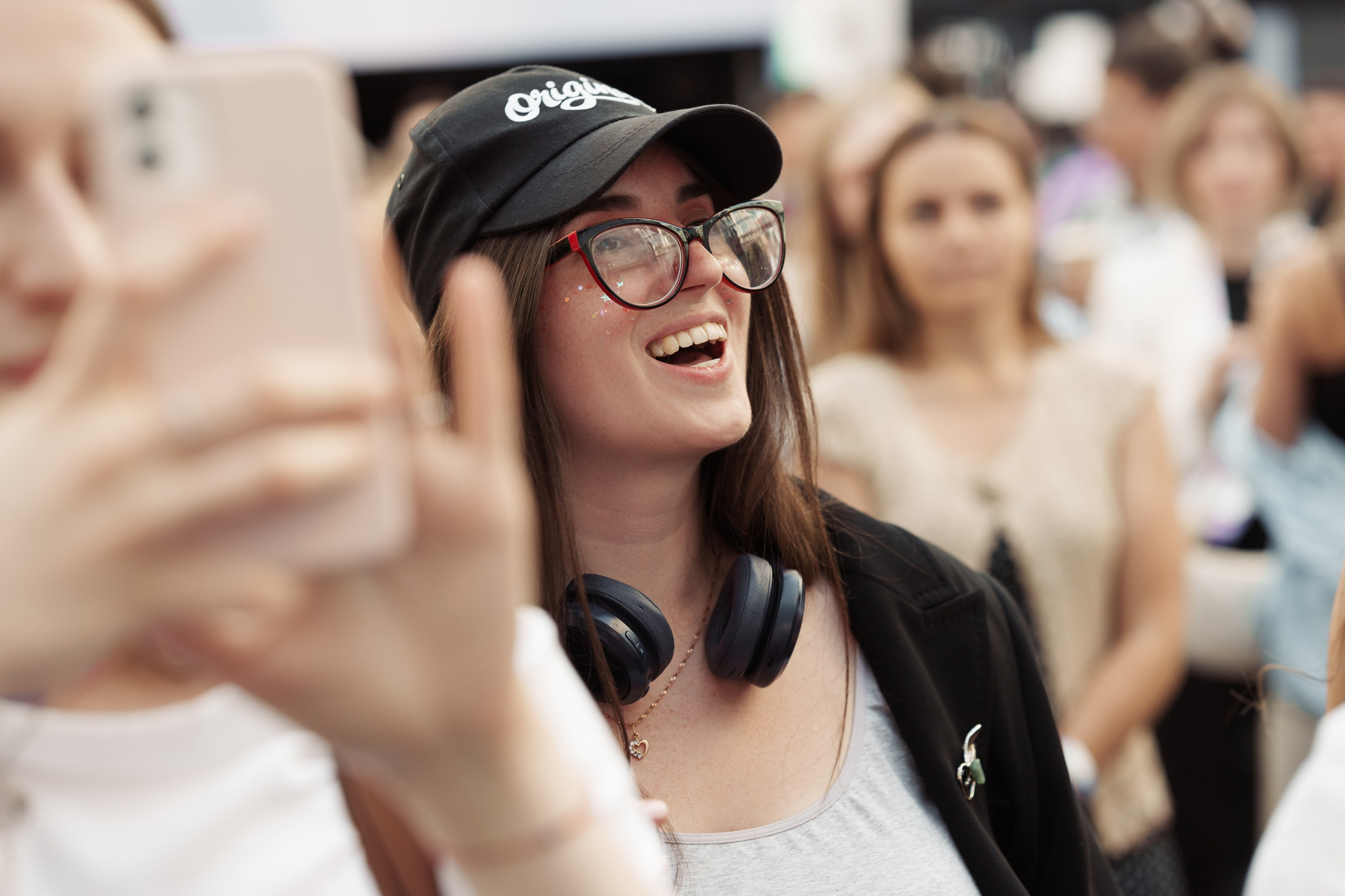 ЛЦТ ФЕСТ 2024 в арт кластере Ломоносов. Свадебные фотосессии в Москве. Фотограф Сергей Ржевский