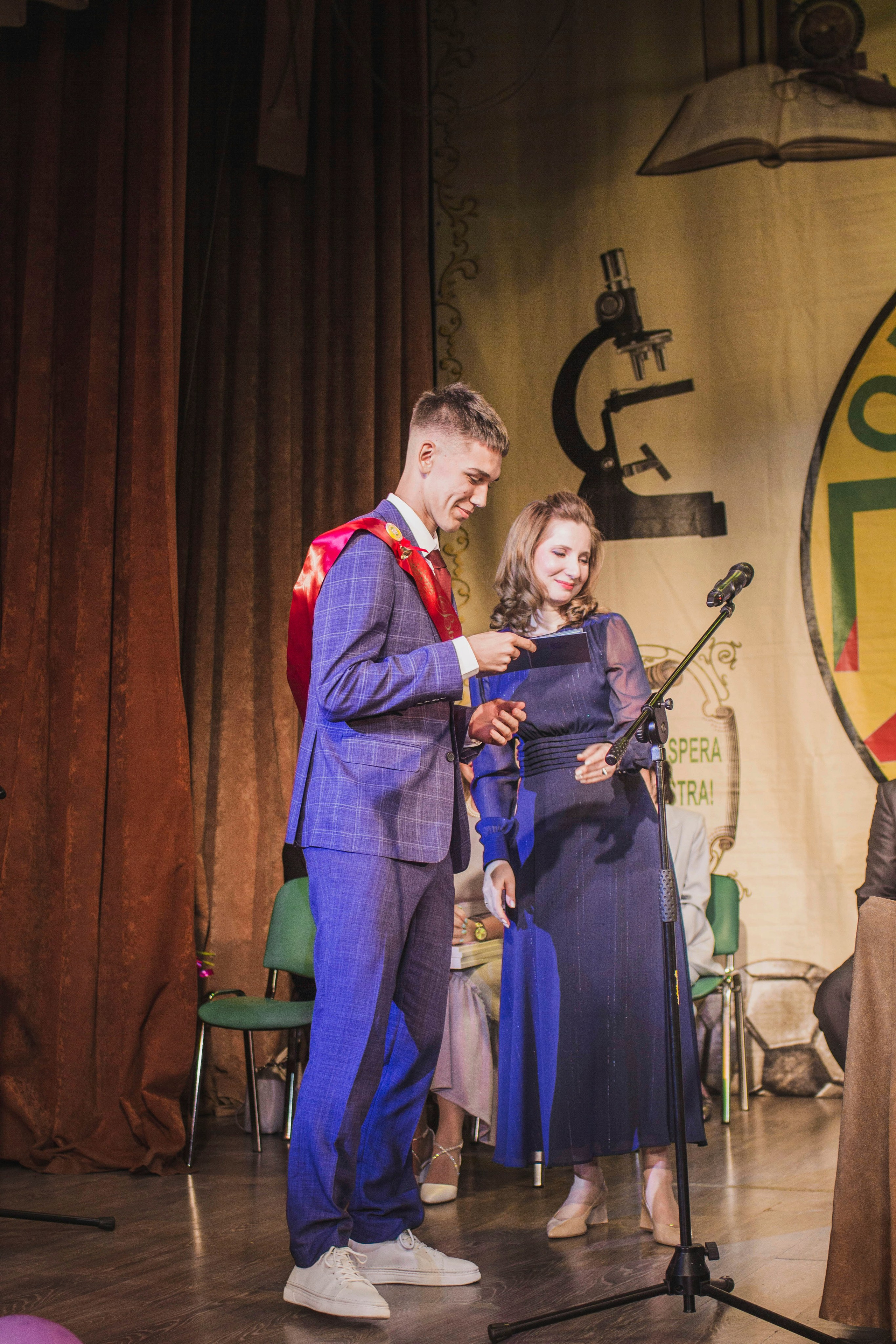 Выпускной 2025 ГБОУ 1516. Детский и семейный фотограф в Москве