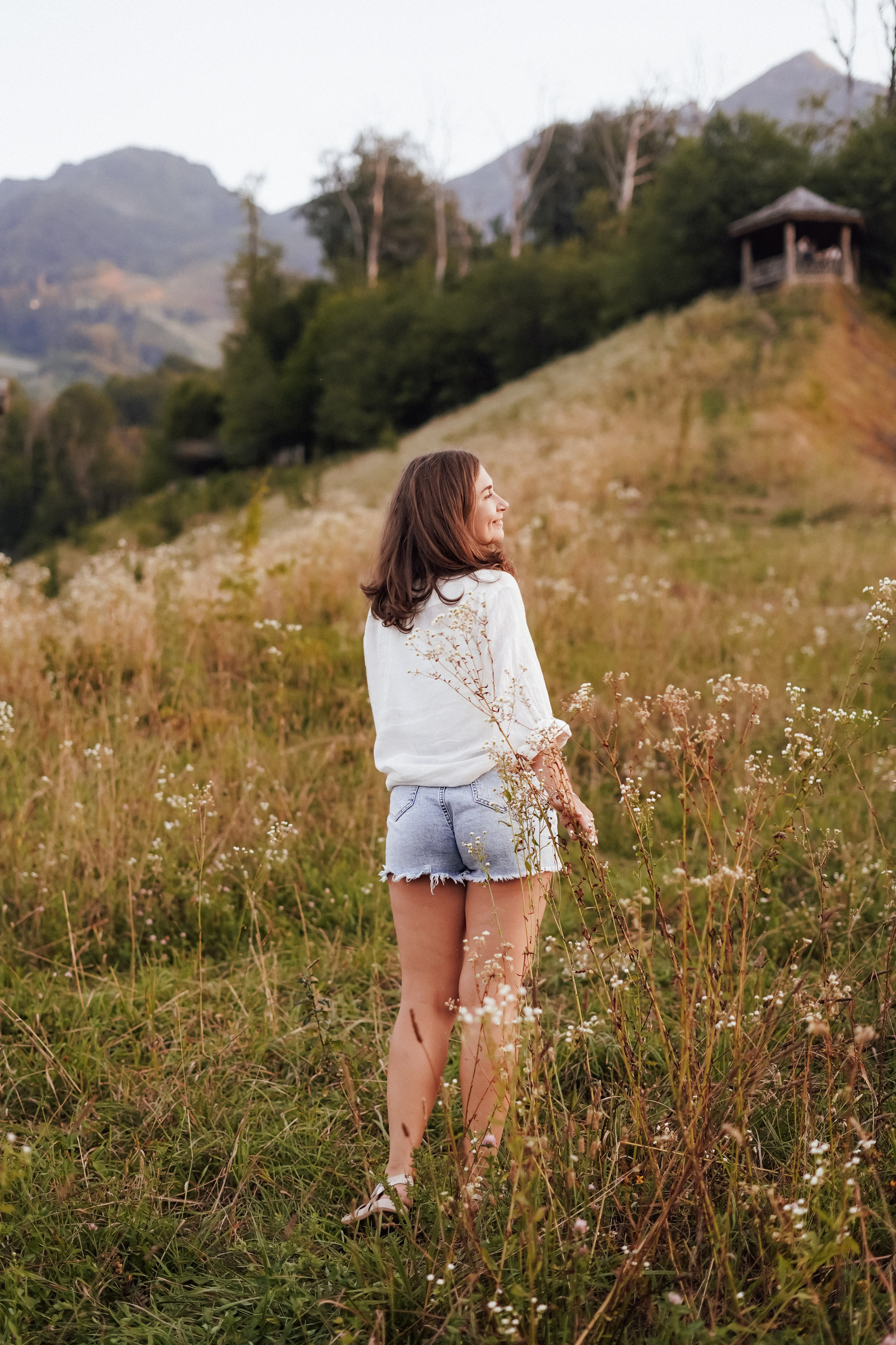 Алексей и Екатерина в горах Красной Поляны. Фотограф в Сочи и Абхазии | Фототуры | September Air