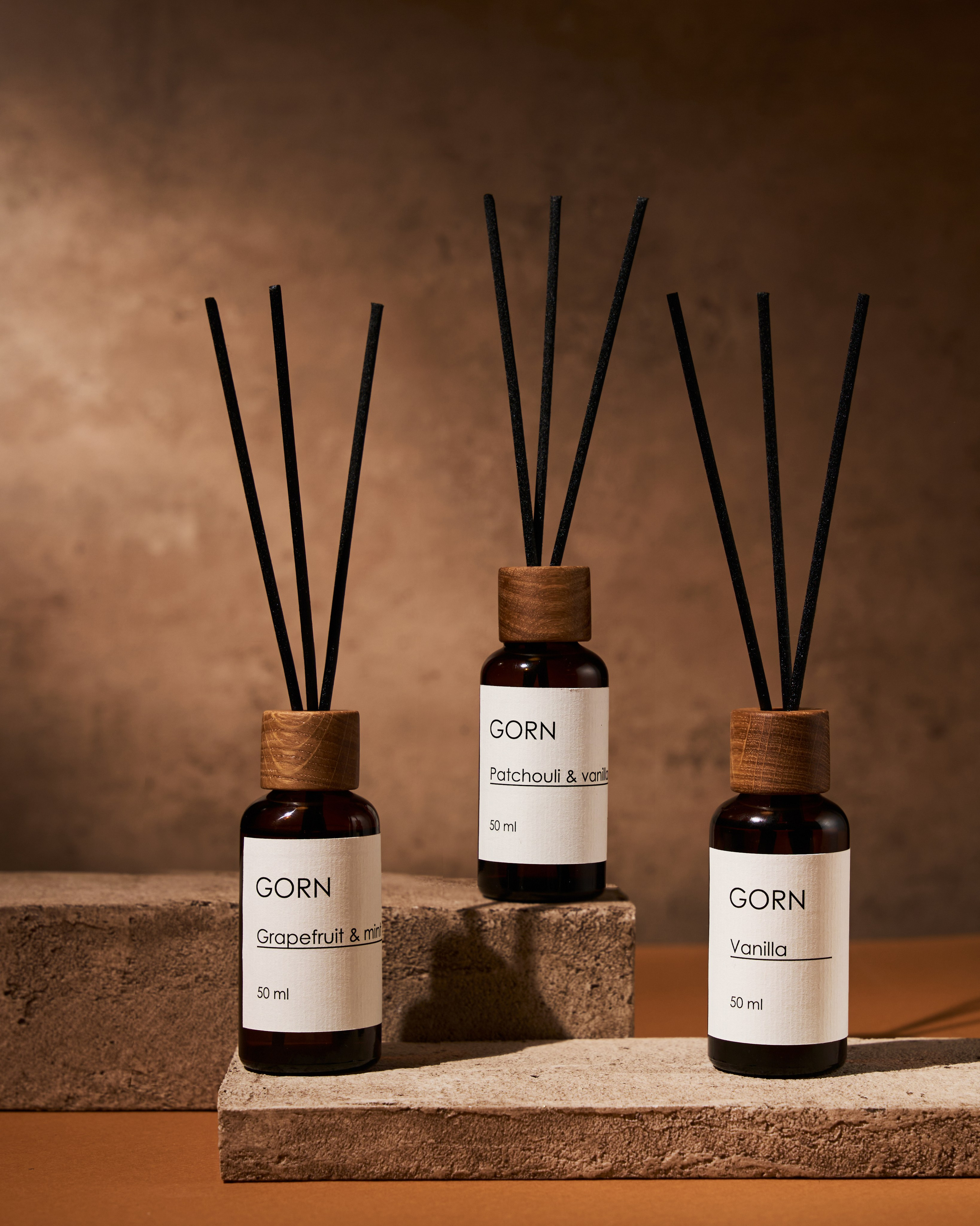 Более сложный имиджевый кадр для маркетплейсов, показывающий ассортимент