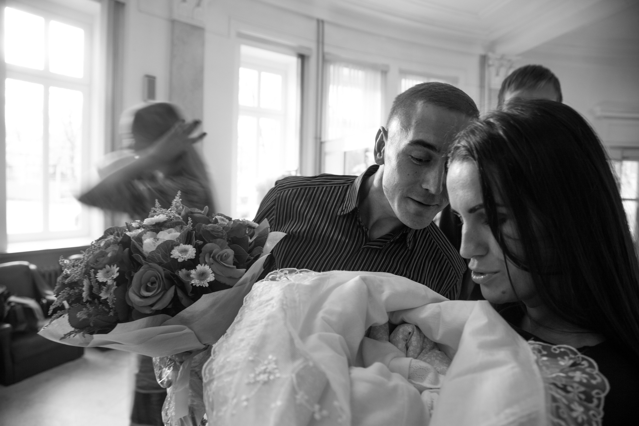 выписка из роддома - Москва