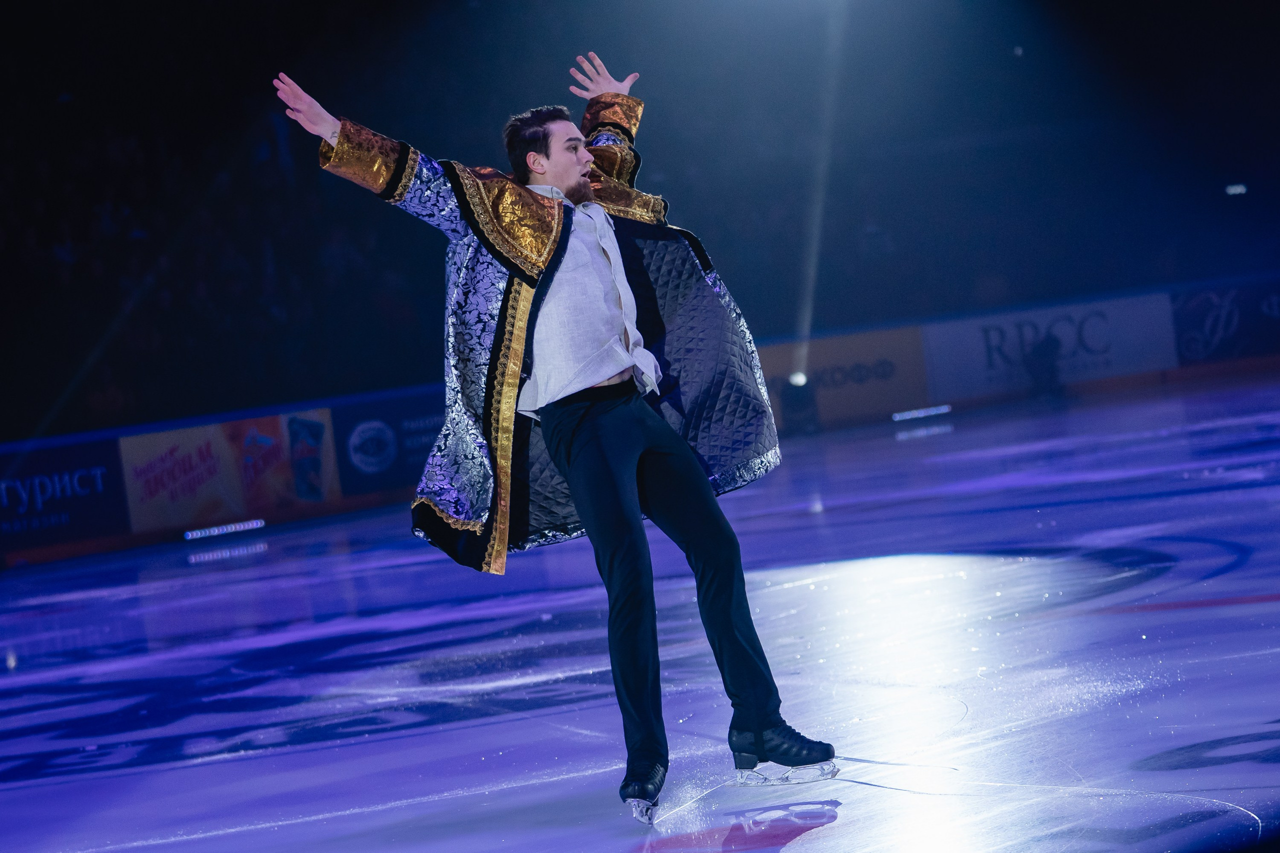Шоу «Чемпионы на льду» в Новосибирске. Воробьева Ксения — Спортивный и танцевальный фотограф Новосибирск