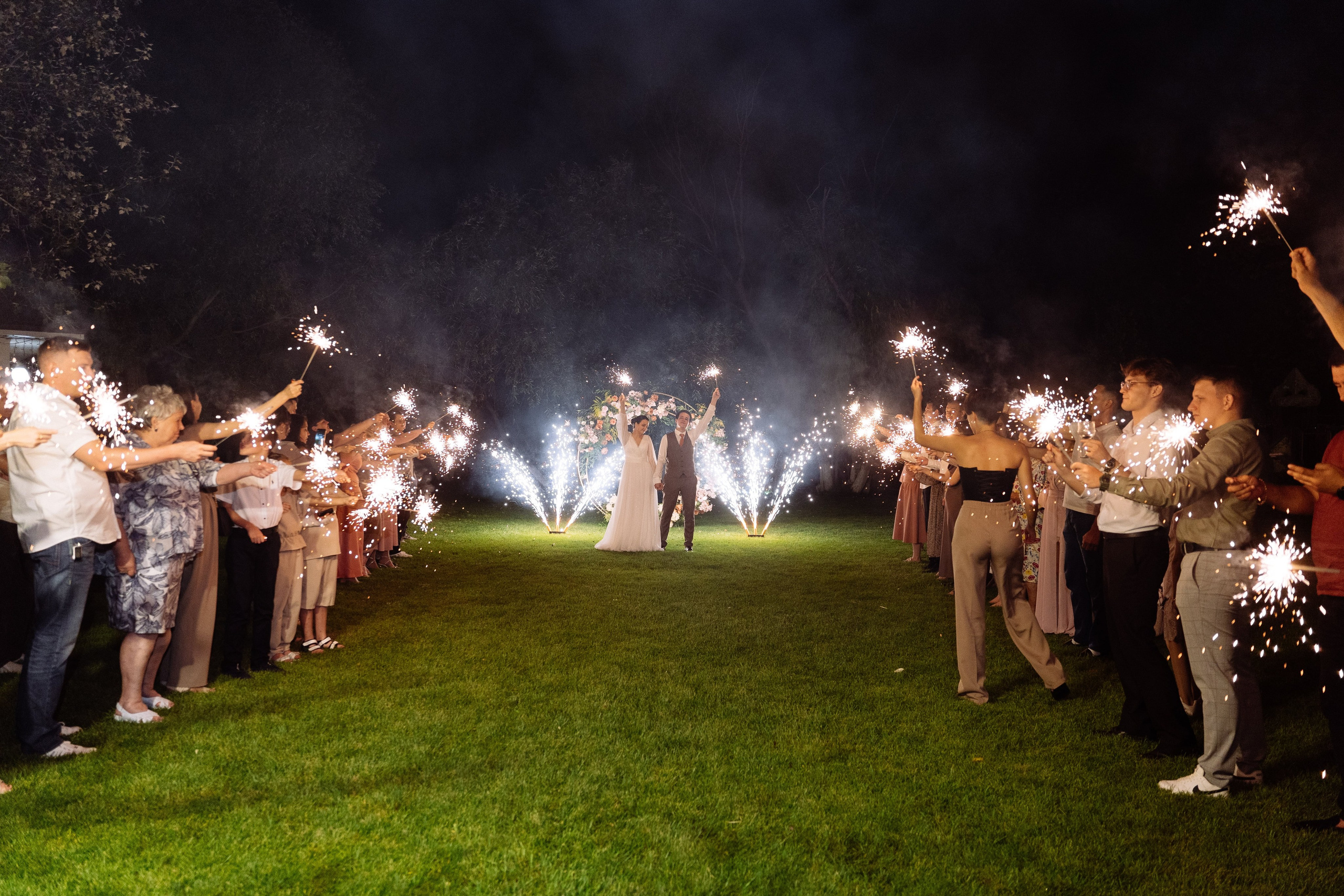 Свадьба Олега и Виктории в клубе «Ближняя дача»