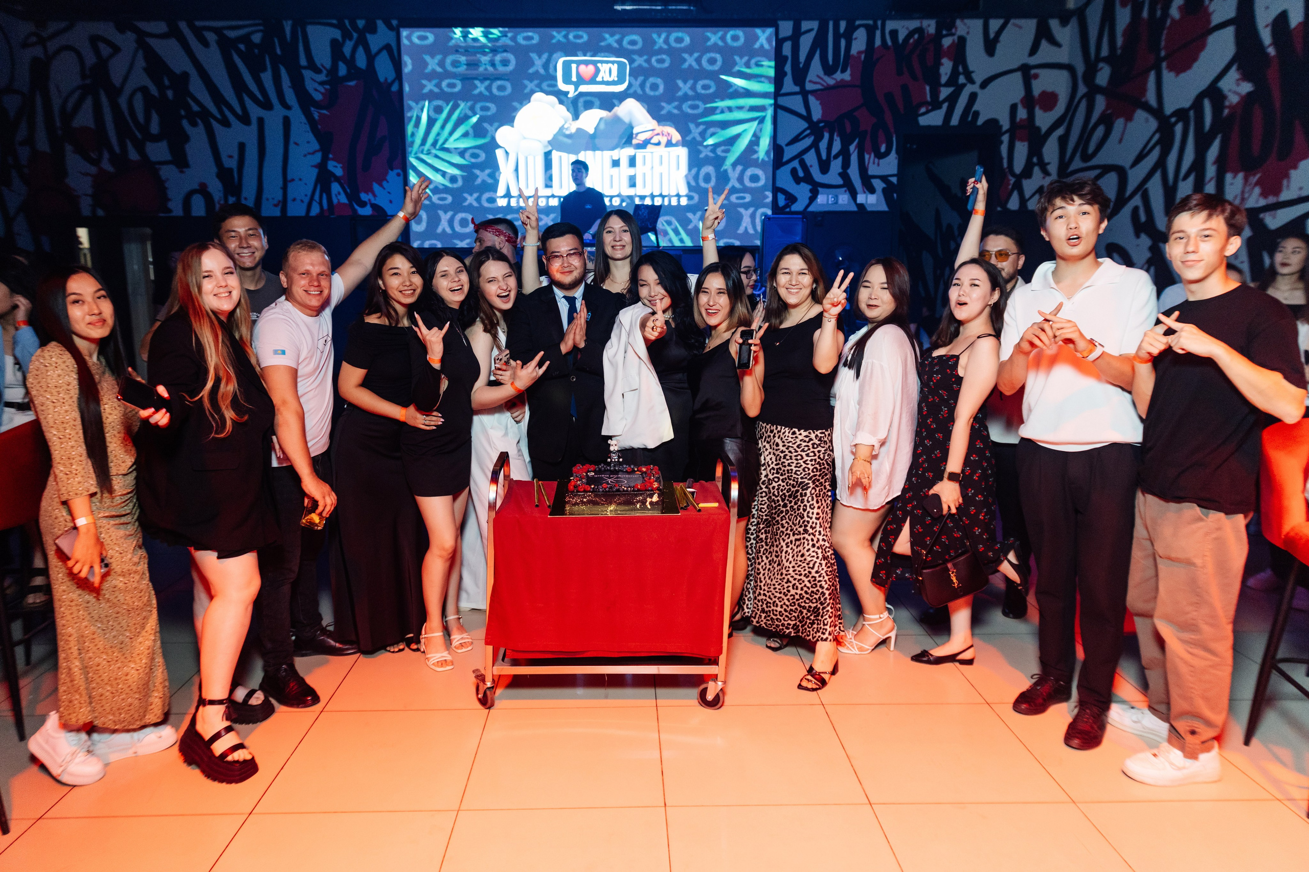 День Рождения XO — 1 ГОД | Lucaveros. Lounge Bar X.O