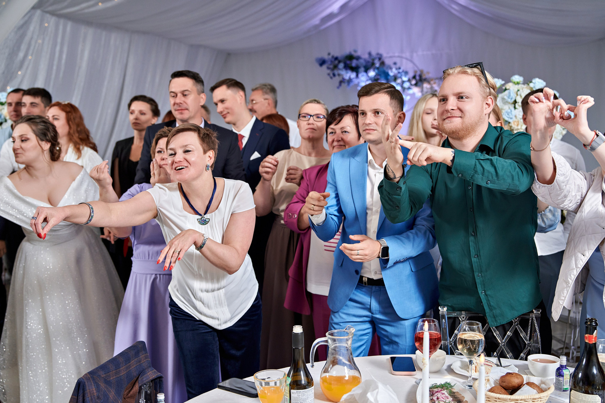 Нежная свадьба Антона и Софьи в яхт-клубе «Портофино». Фотограф Меняйло Евгений. Свадьба. Портрет. Репортаж. Семья. Контент