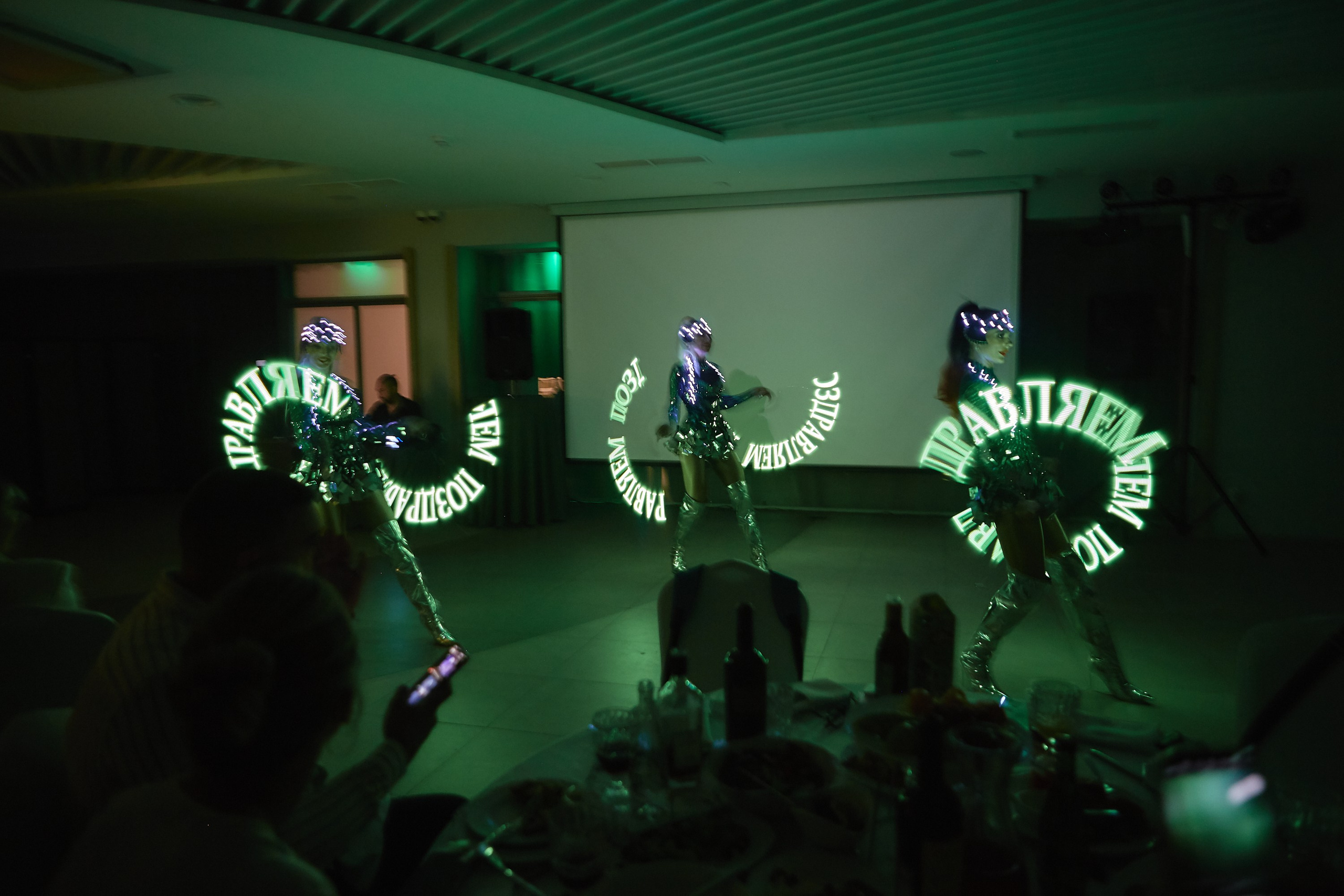 Репортажный фотограф для фотосъемки форумов конференций корпоративных мероприятий в Сочи. Фотограф Юрий Никитюк — Сочи |Адлер|Красная Поляна