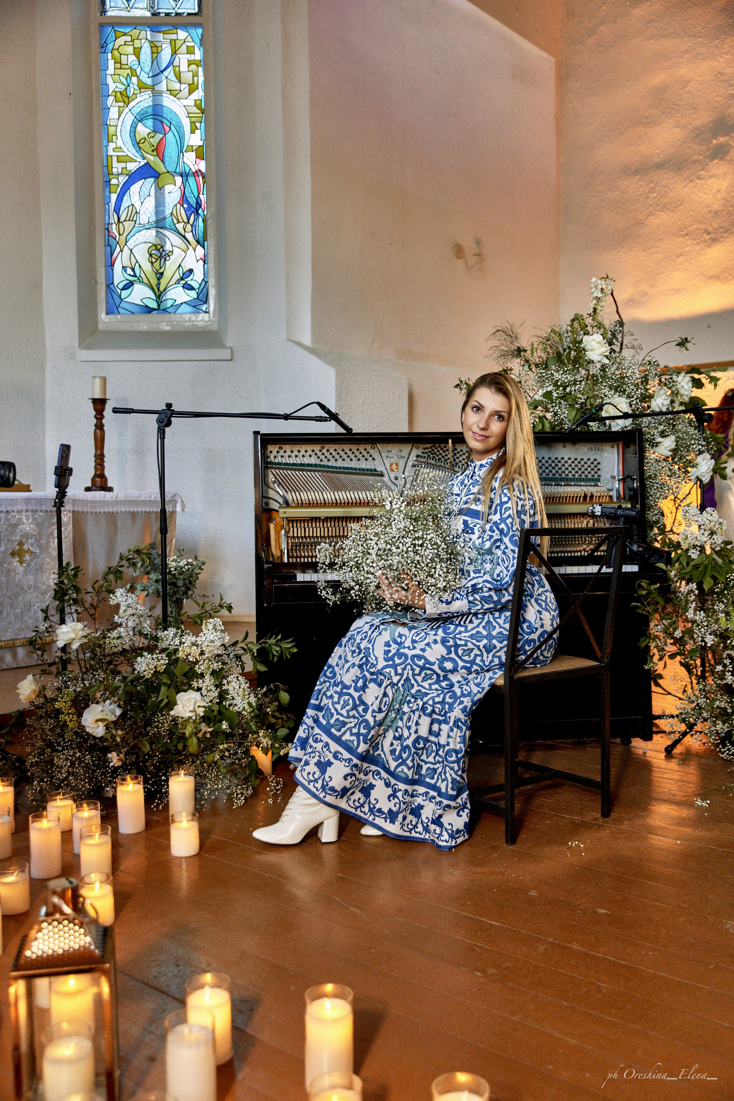 Концерт Дениса Стельмаха. Ульяновск, Евангелическо-Лютеранская церковь Св.Марии. Свадебный и семейный фотограф в Ульяновске Орешина Елена
