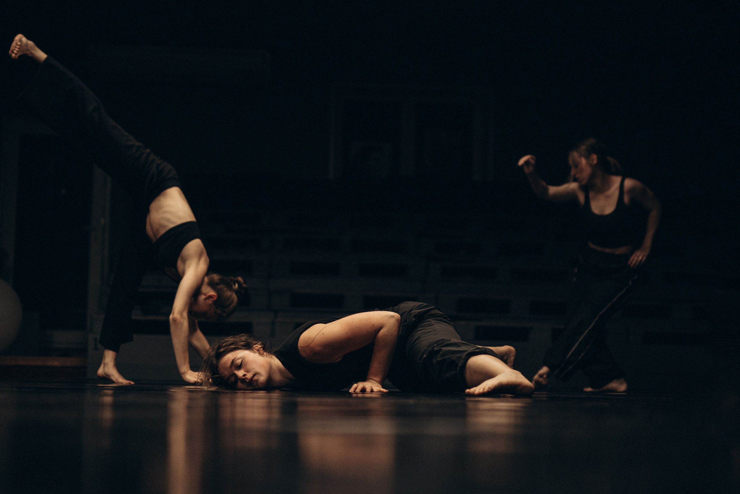 Фотосессия репетиции танцоров. Портретный и семейный фотограф во Владивостоке Светлана Мухильченко