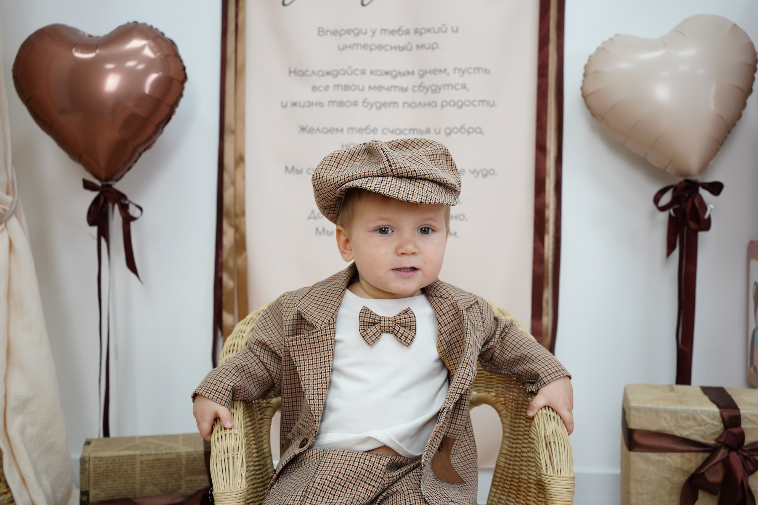 Наши Новые Фотозоны. Детская Фотостудия ГОДОВАСИКИ в Санкт-Петербурге фотосесия на годик