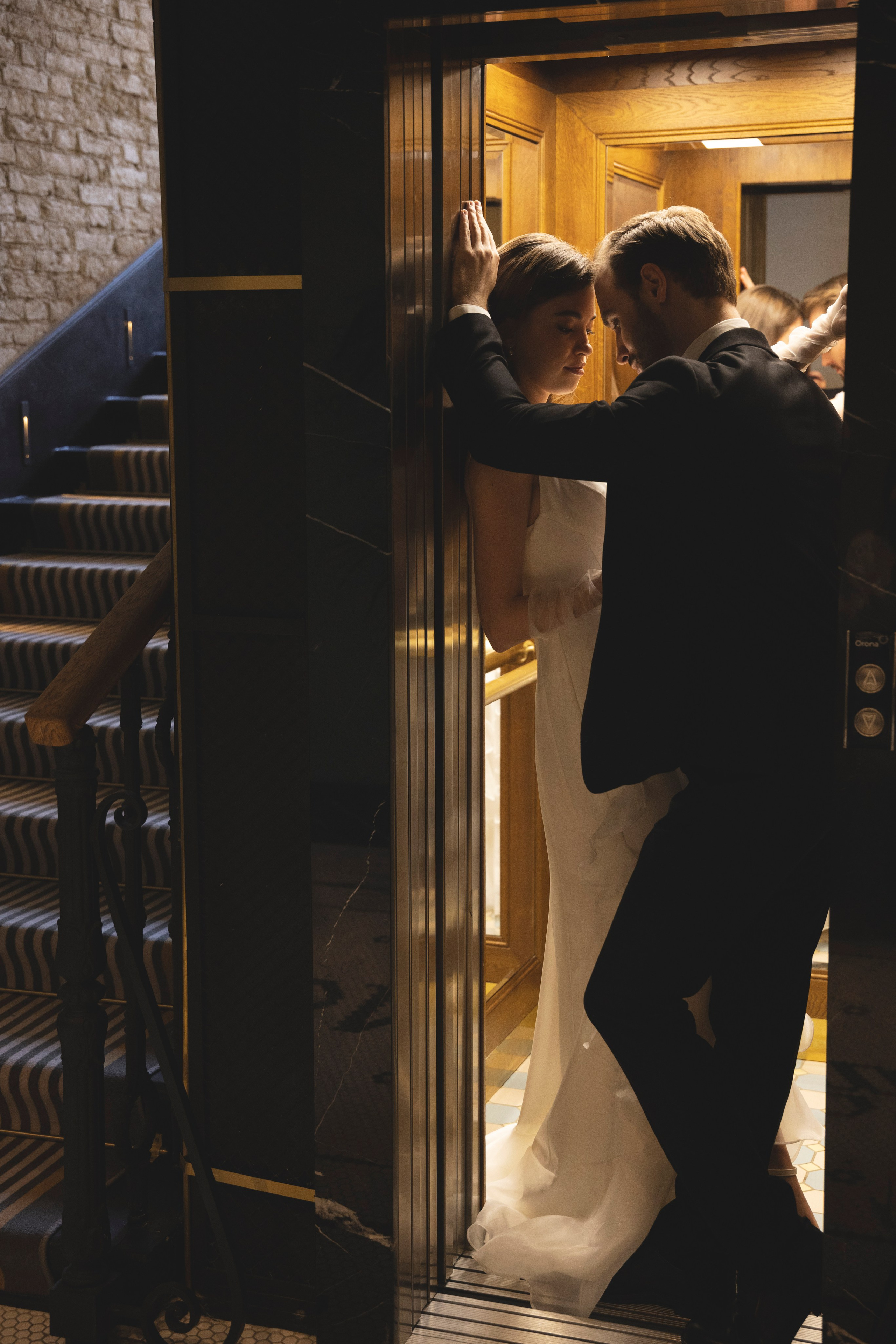 Гайд по отелям СПБ для свадебной съёмки. Свадебный и портретный фотограф