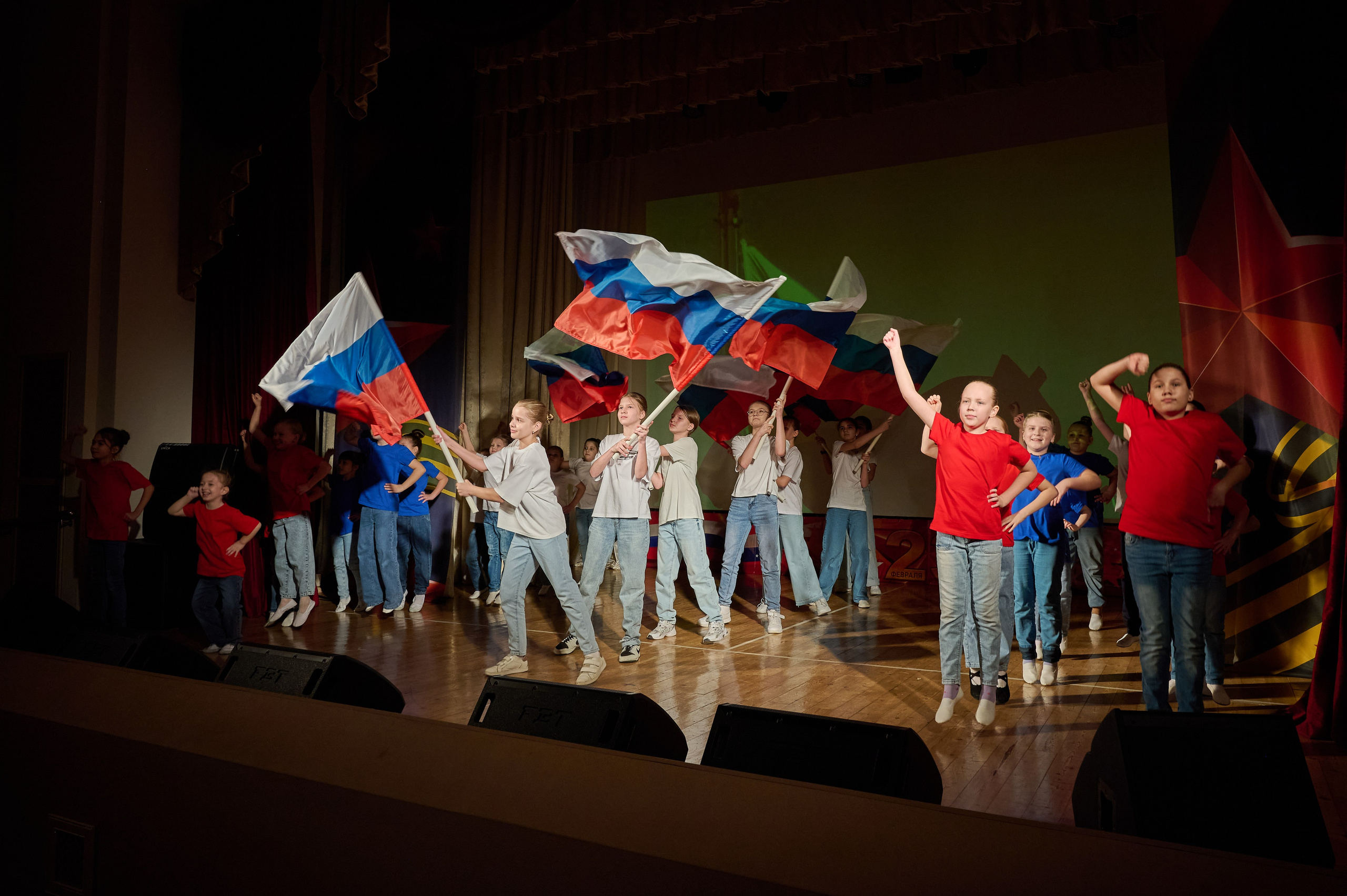 Кабардинка 23 февраля. Жизнь курорта Кабардинка в фотографиях