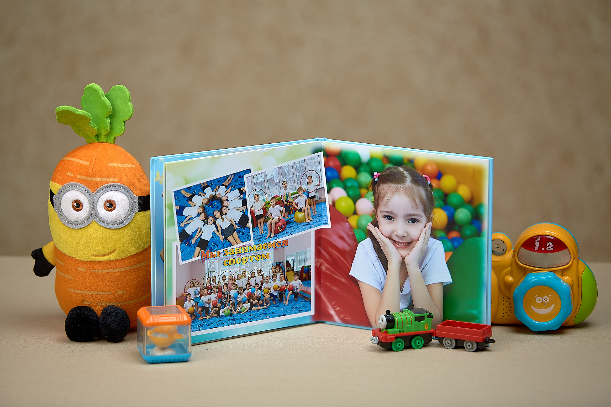 Красивая фотокнига для выпускника  детского сада "Мои друзья". Выпускной альбом Новосибирск