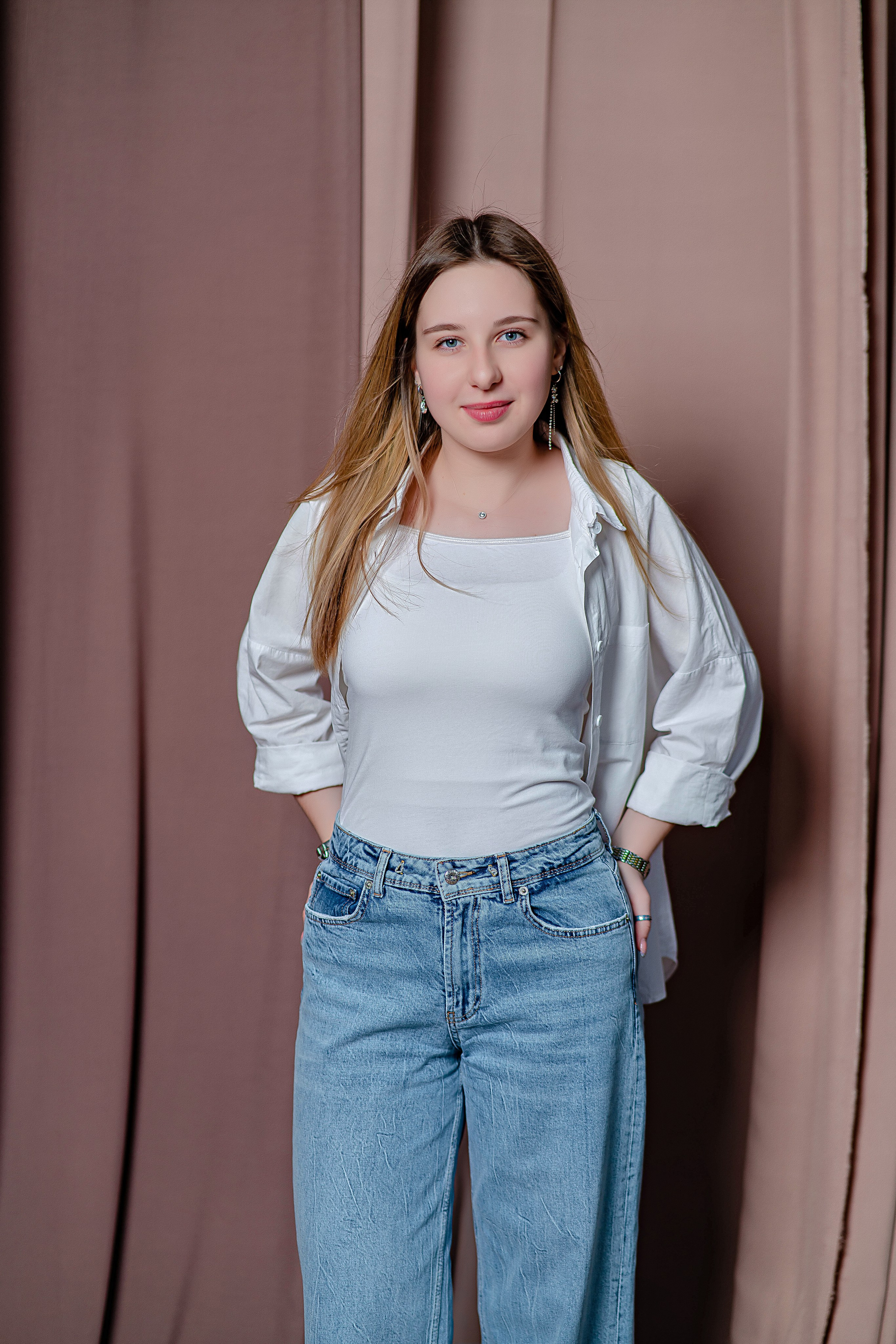 Выпускные (школьные) альбомы (книги) в Ростове-на-Дону. Современные Выпускные Альбомы в Ростове-на-Дону