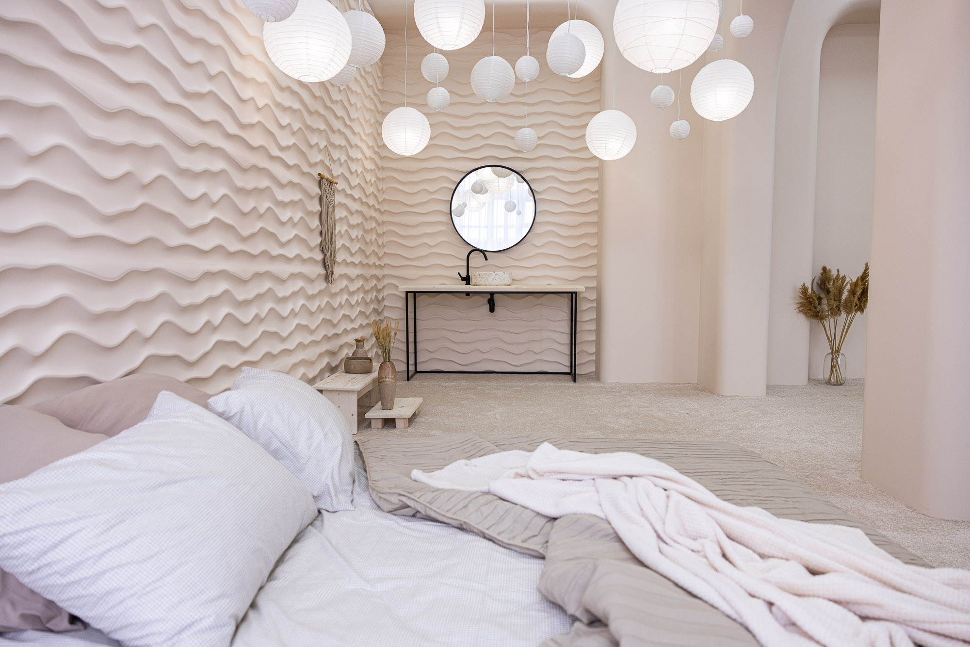 Фотостудия Photohub — всё для комфортной и красивой съёмки. Фотограф в Минске Людмила Дутко