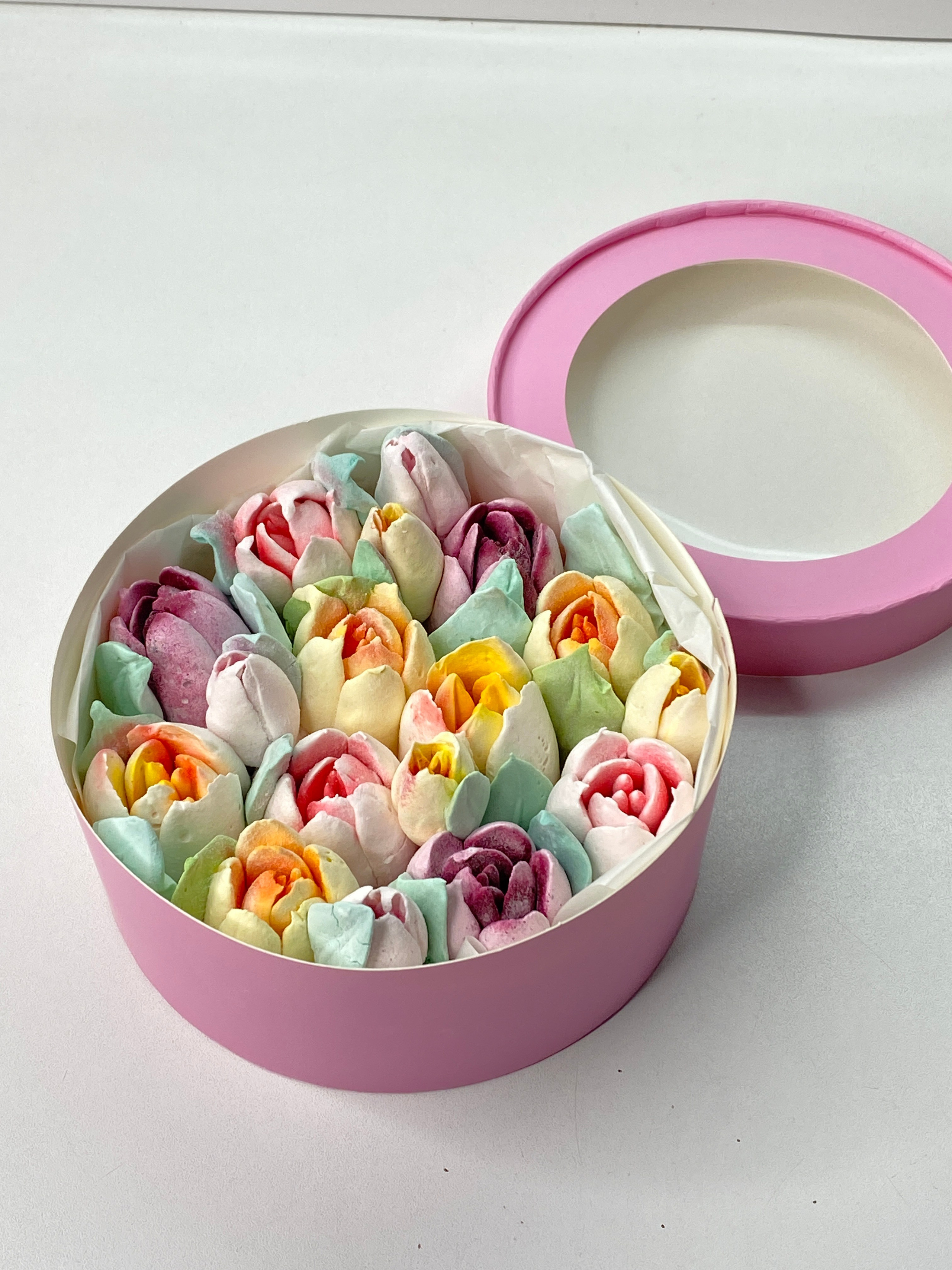 Тюльпаны из зефира в коробке. Katyasugarsugar капкейки, зефир, торты Москва